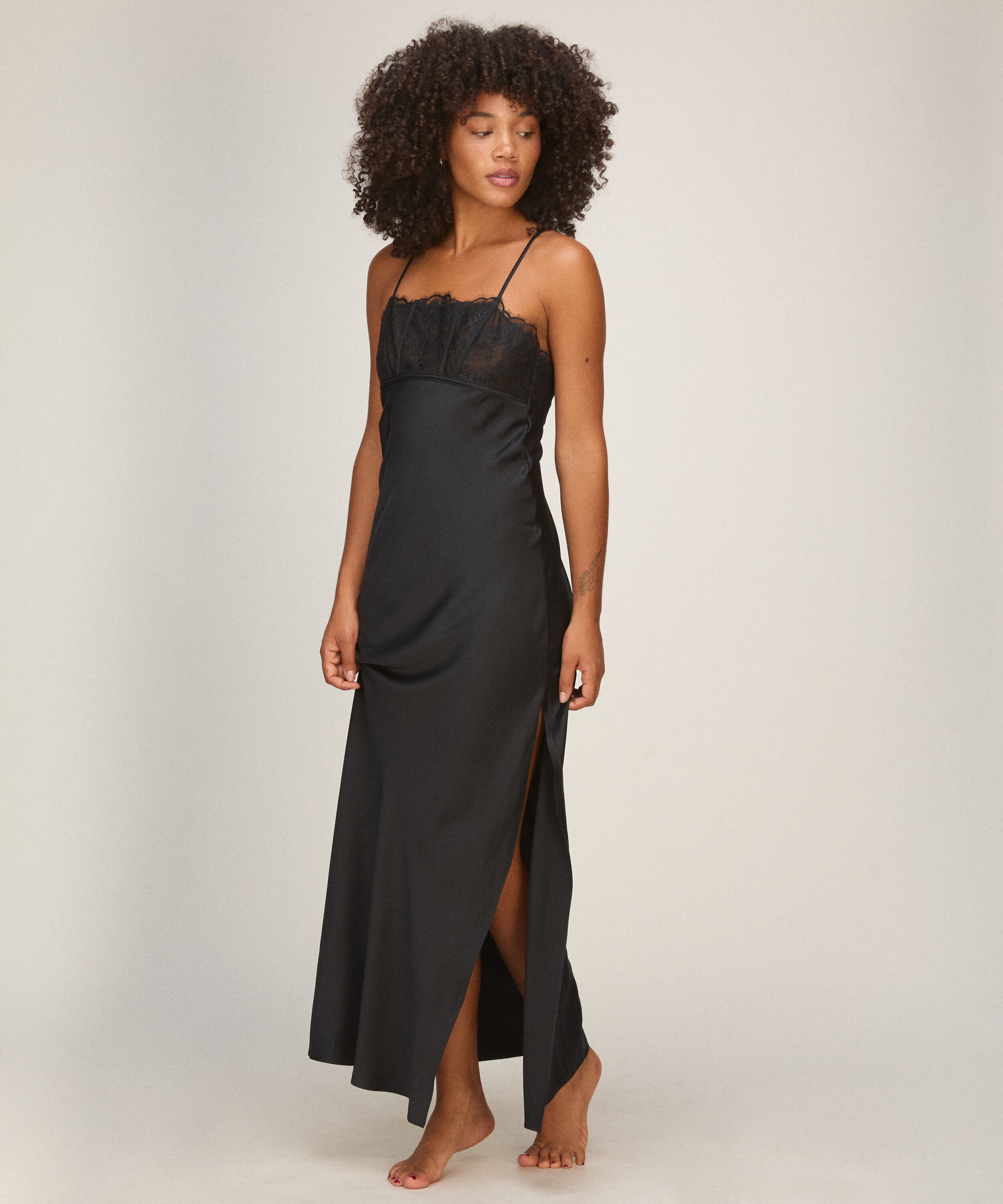 Langes Slipdress Lana, Schwarz Langes Slipdress Lana, Schwarz