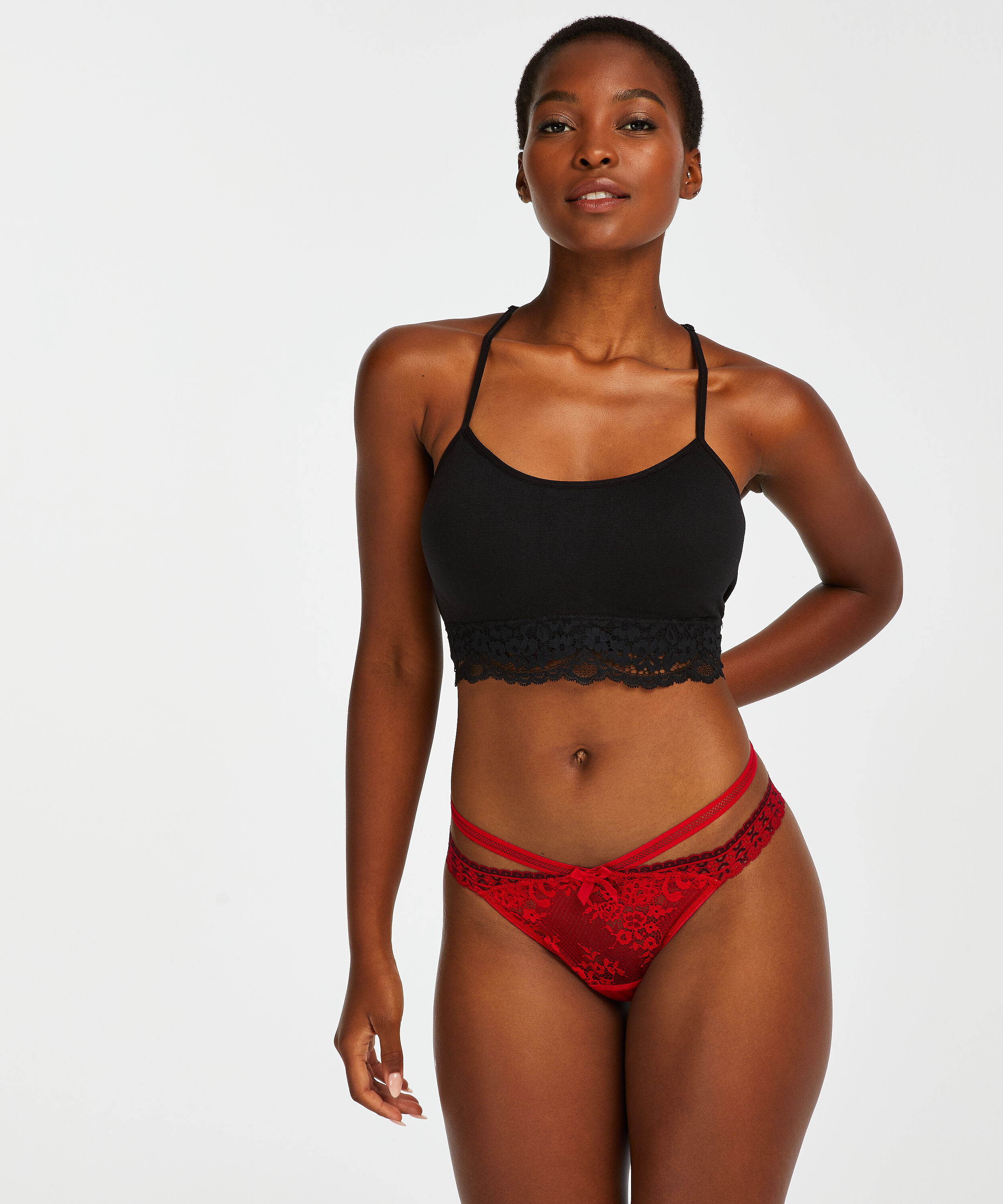 String taille basse Cantaine, Rouge