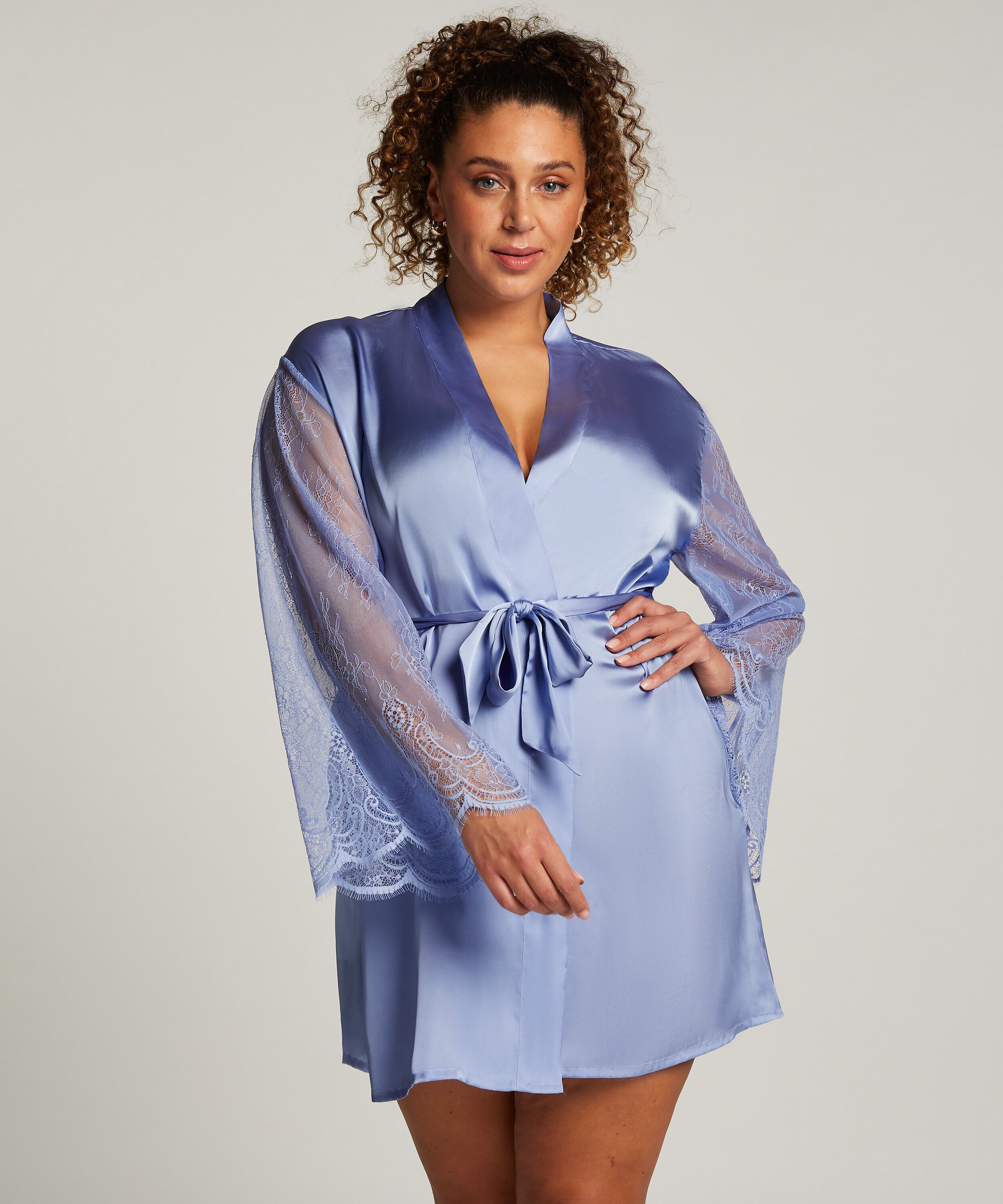 Kimono Satin, Blau