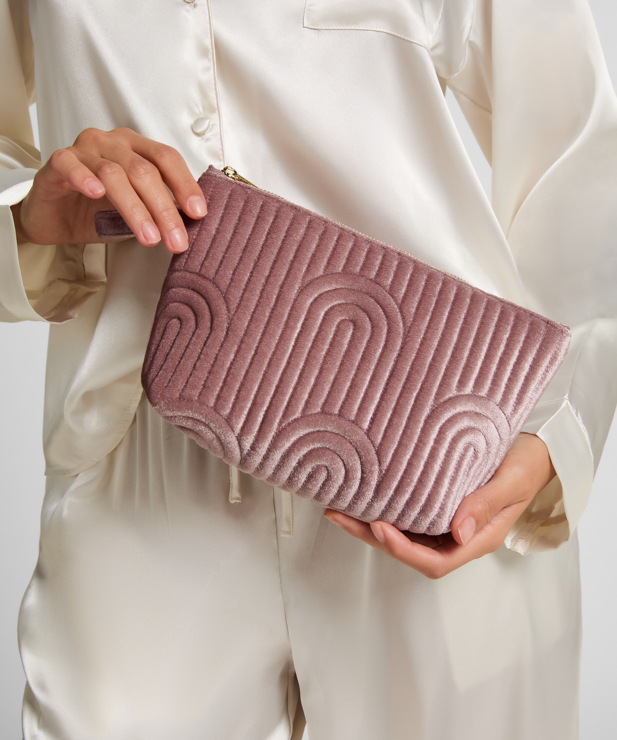 Petite trousse de maquillage en velours, Violet Petite trousse de maquillage en velours, Violet