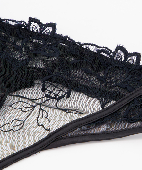 String Inga, Schwarz