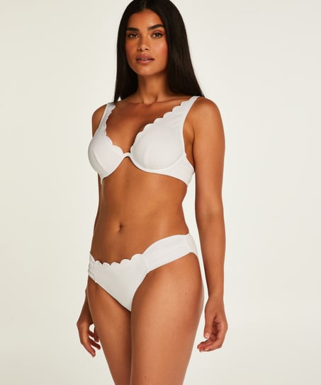 Haut de bikini &agrave; armatures non rembourr&eacute; Scallop, Blanc