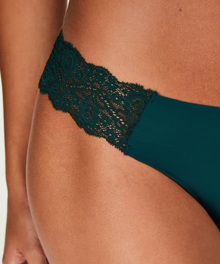 Invisible String Spitze, Grün