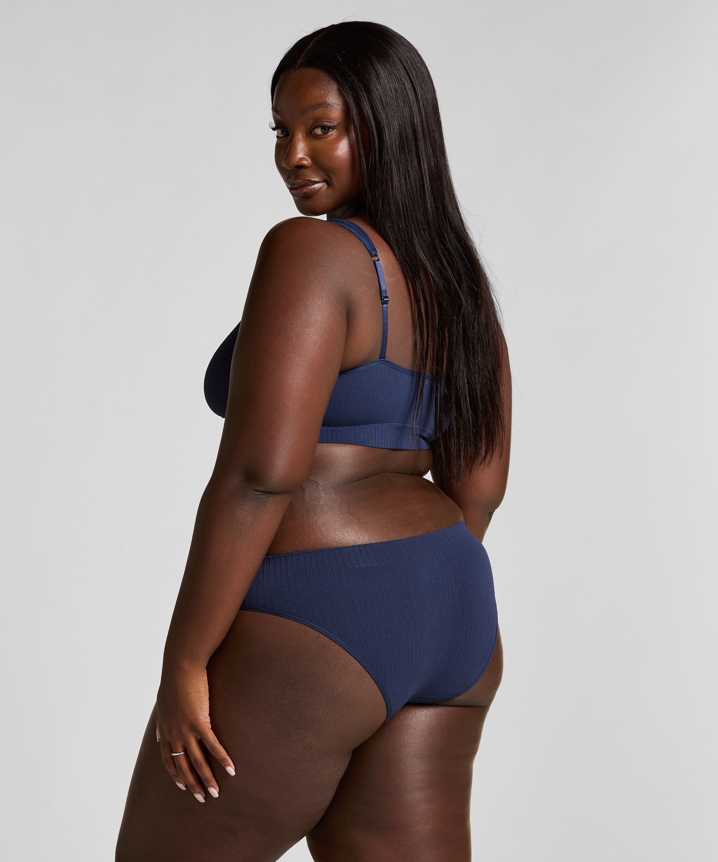 Brazilian Dianne, Blau, main