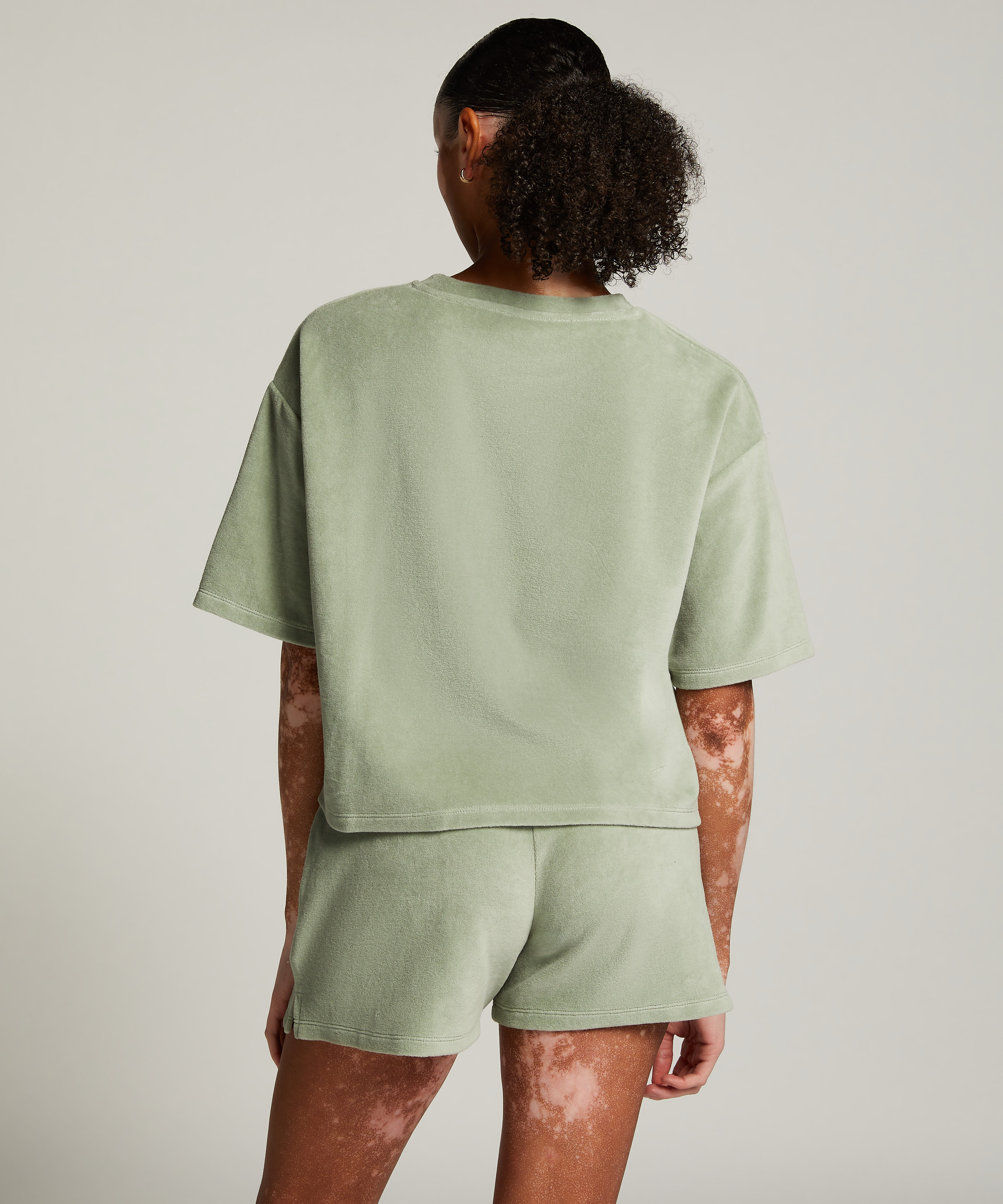 Shorts Velours Pocket, grün, main