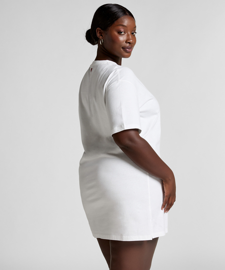 Chemise de nuit, Blanc