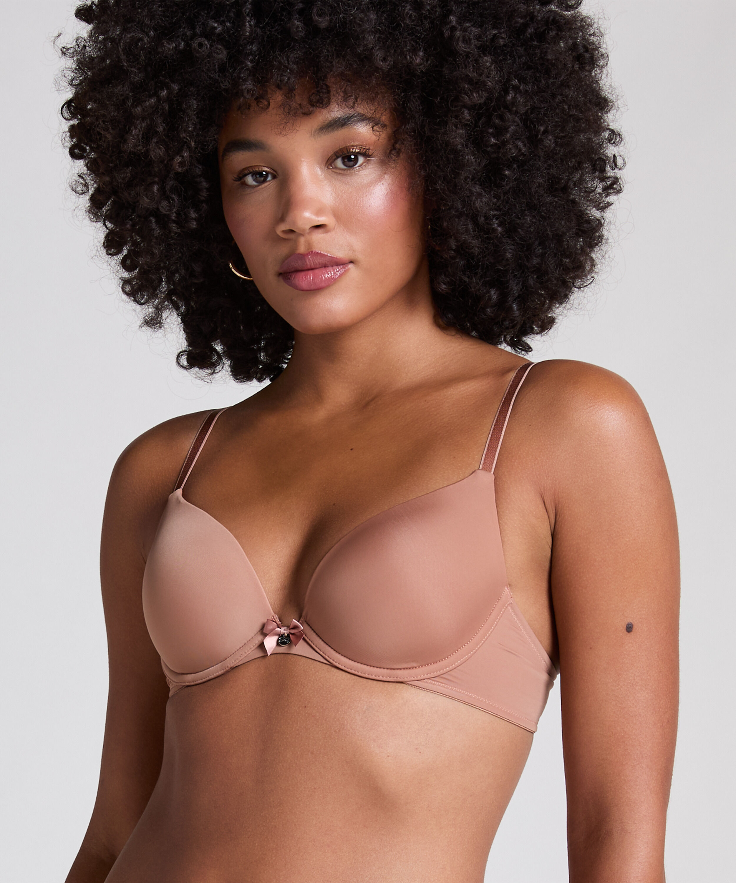 Soutien-gorge &agrave; armatures pr&eacute;form&eacute; Plunge, Marron