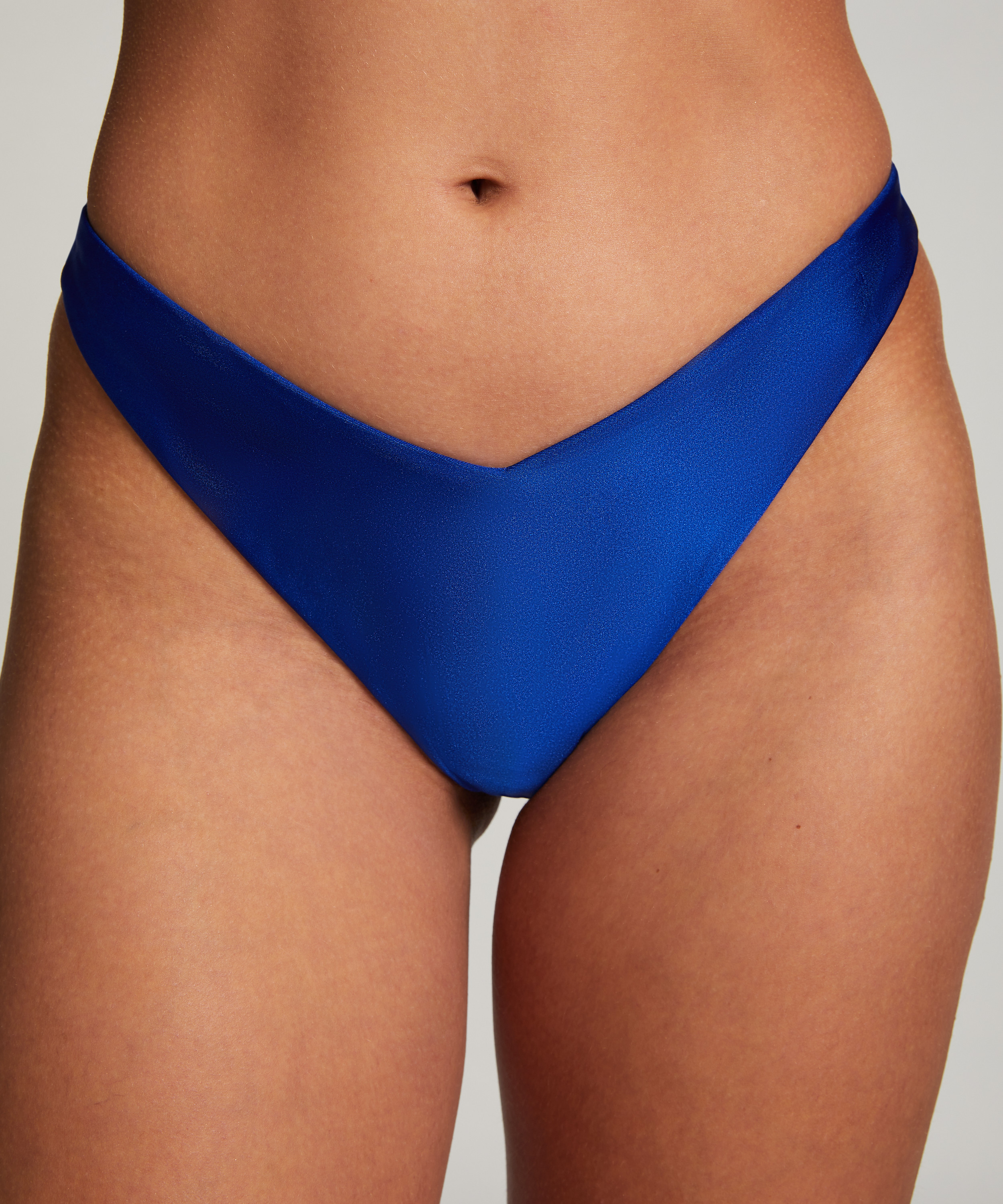 Bikini Slip mit hohem Beinausschnitt Bari, Blau, main