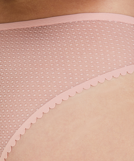 Invisible Brazilian, Rose