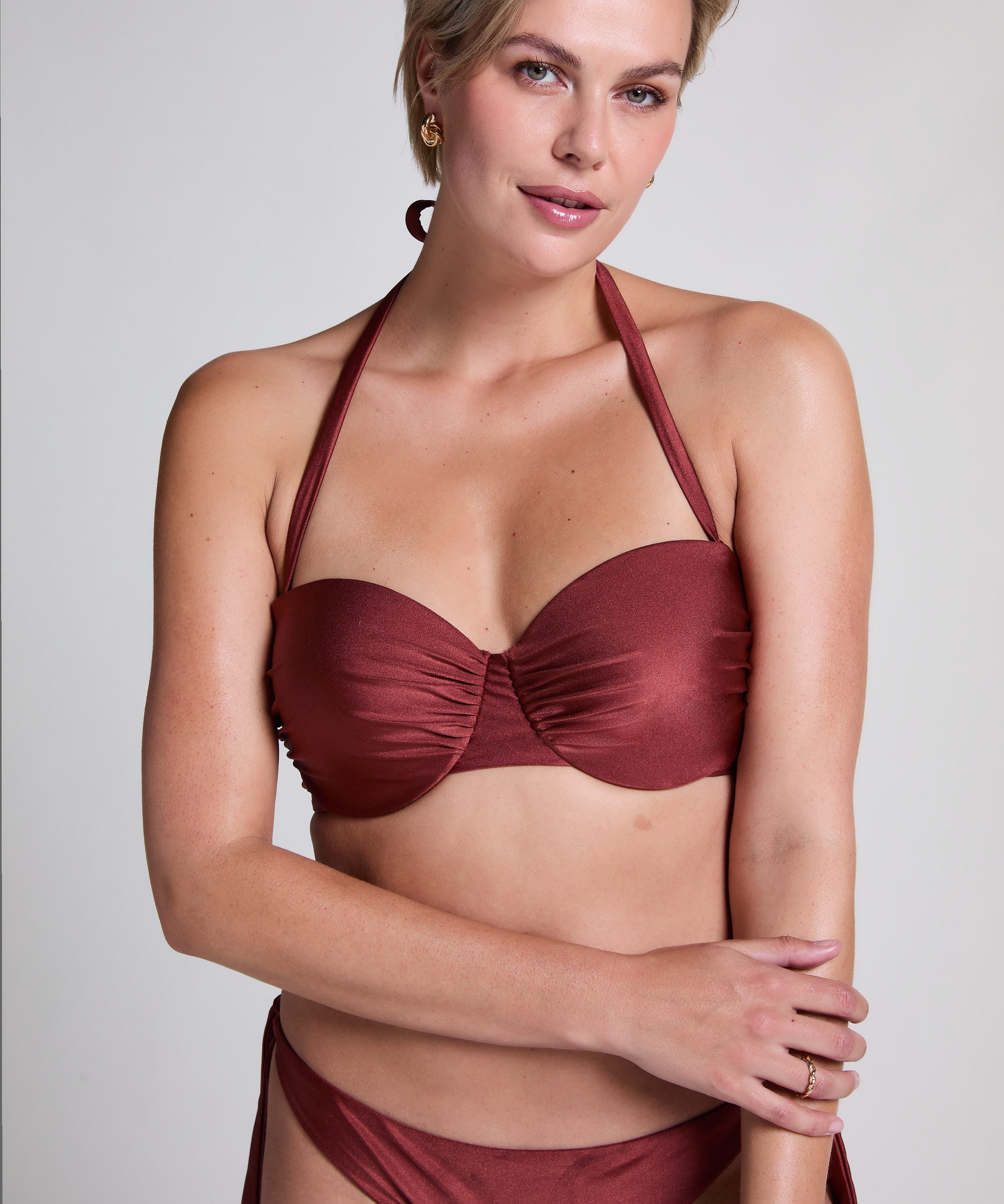 Haut de bikini bandeau Dune, Rouge, main