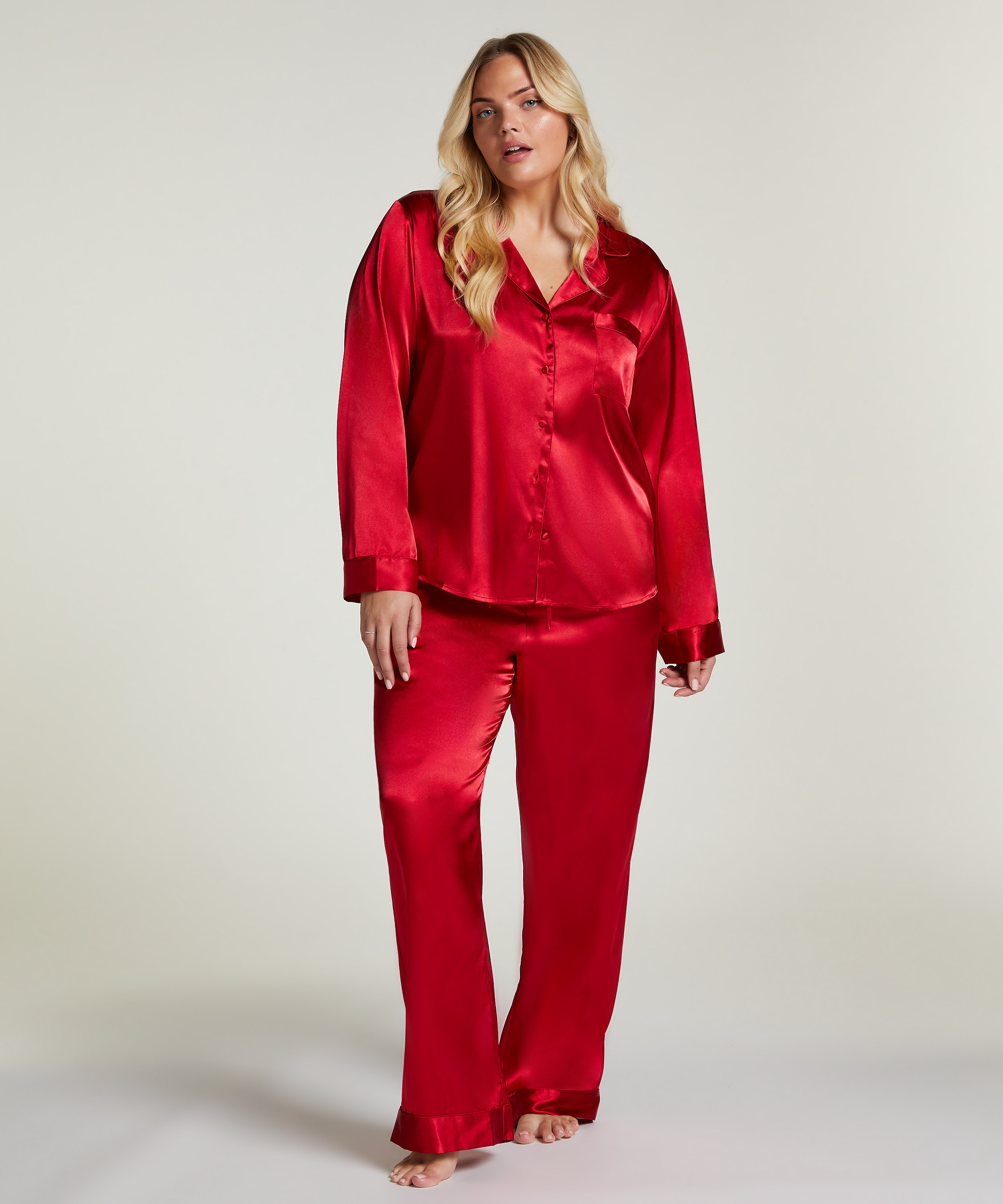 Pantalon Satin, Rouge, main