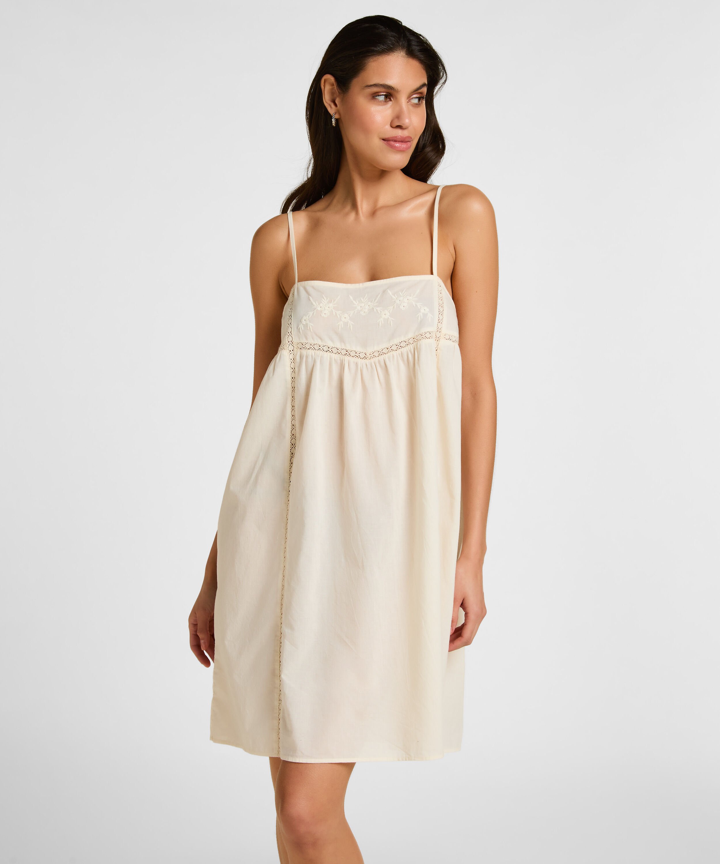 Slipdress Embroidery, Weiß