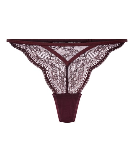 String Isabelle, Rot