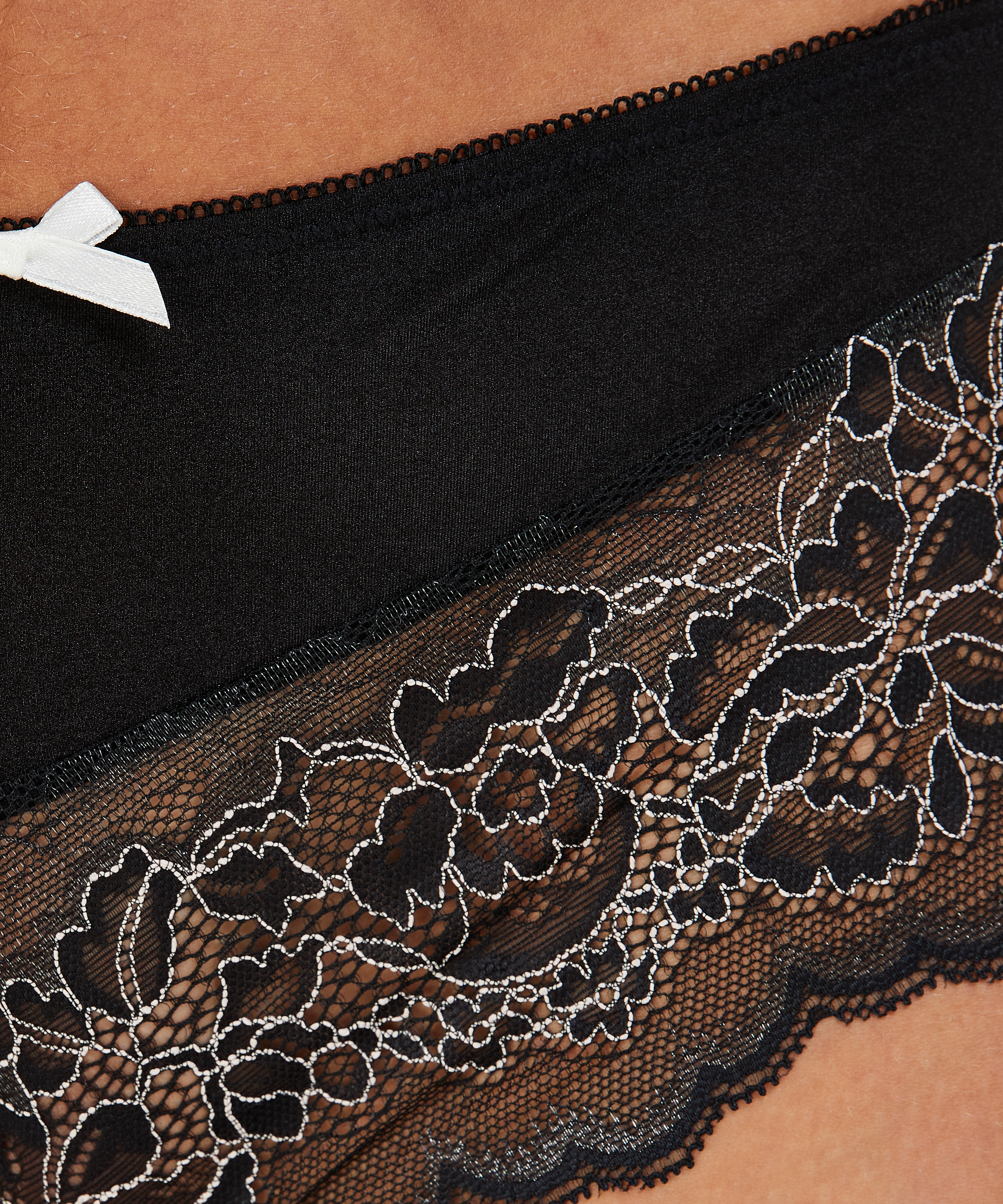 Slip br&eacute;silien Lacey, Noir, main