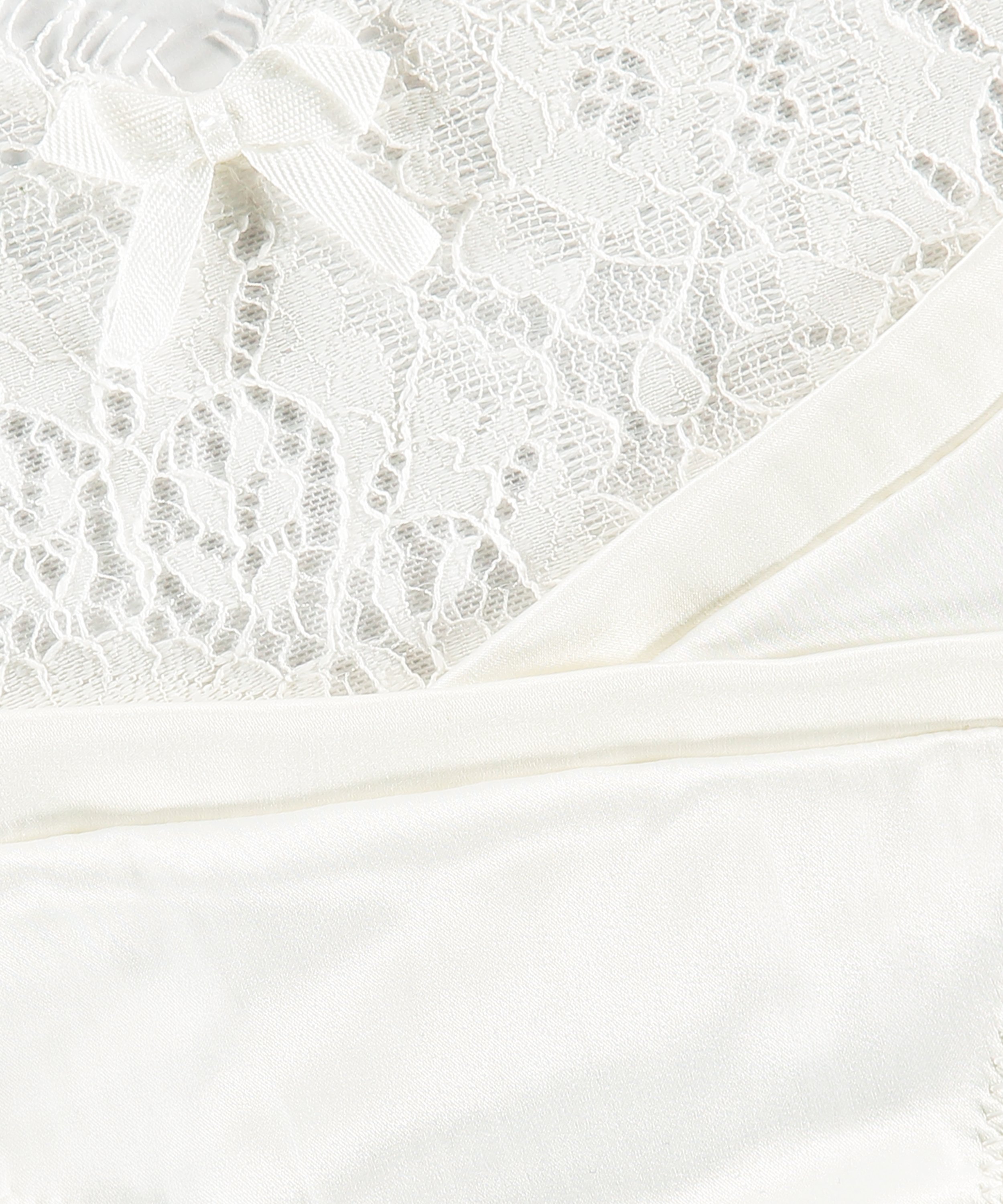 String Hannako, Wei&szlig;, main