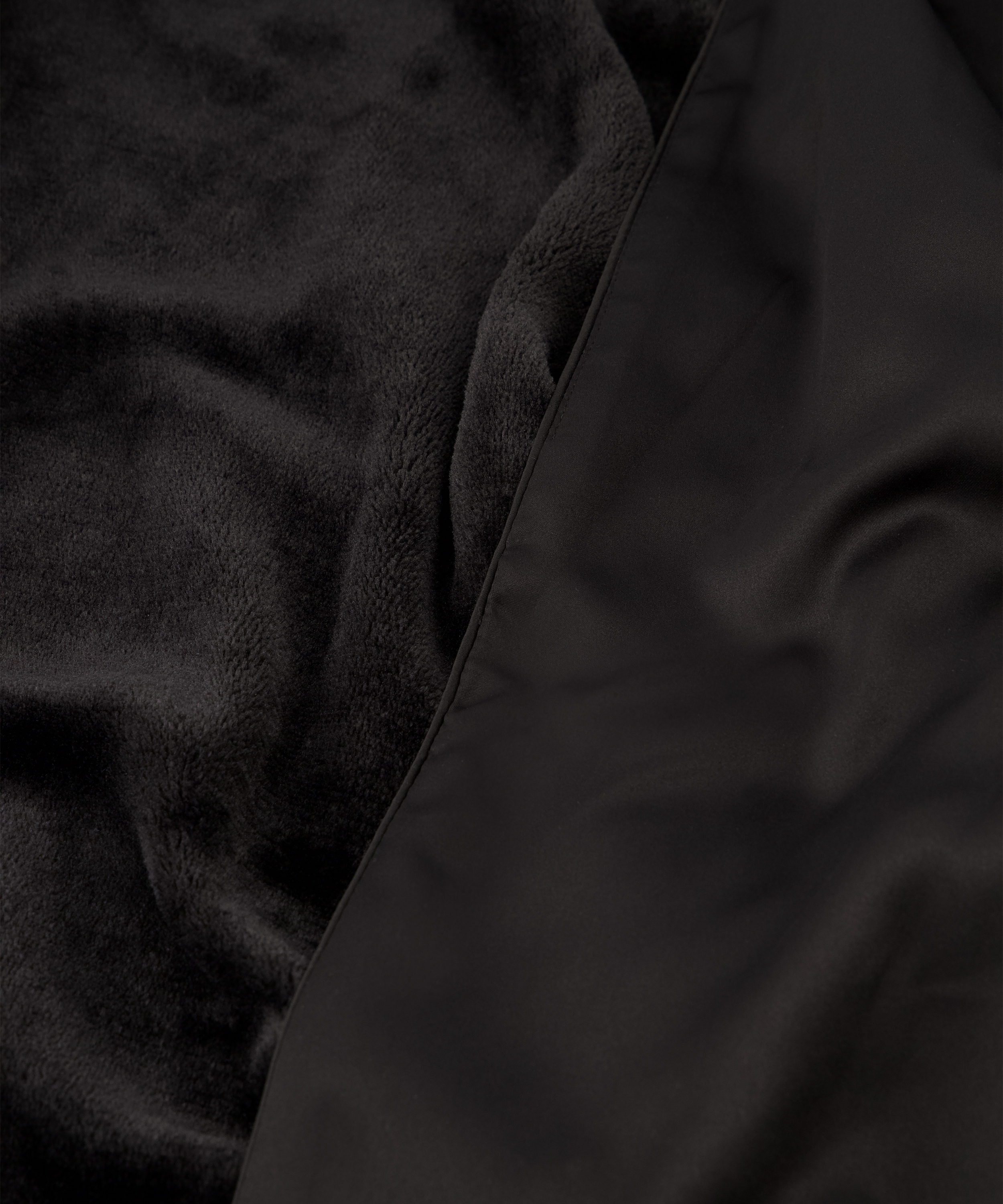 Bademantel Satin Fleece, Schwarz, main