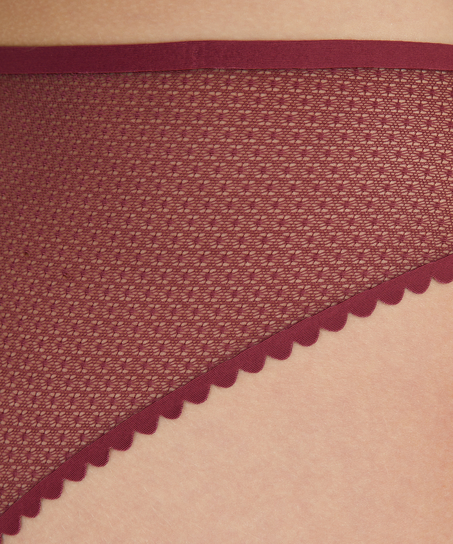 Slip brésilien invisible, Rouge