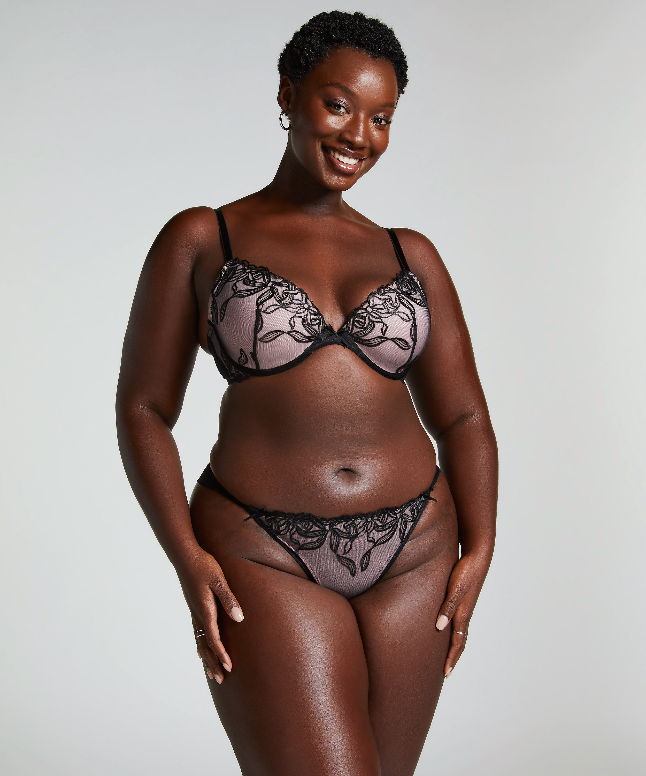 Slip brésilien Beau, Noir, main