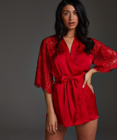 Kimono Jennifer, Rot