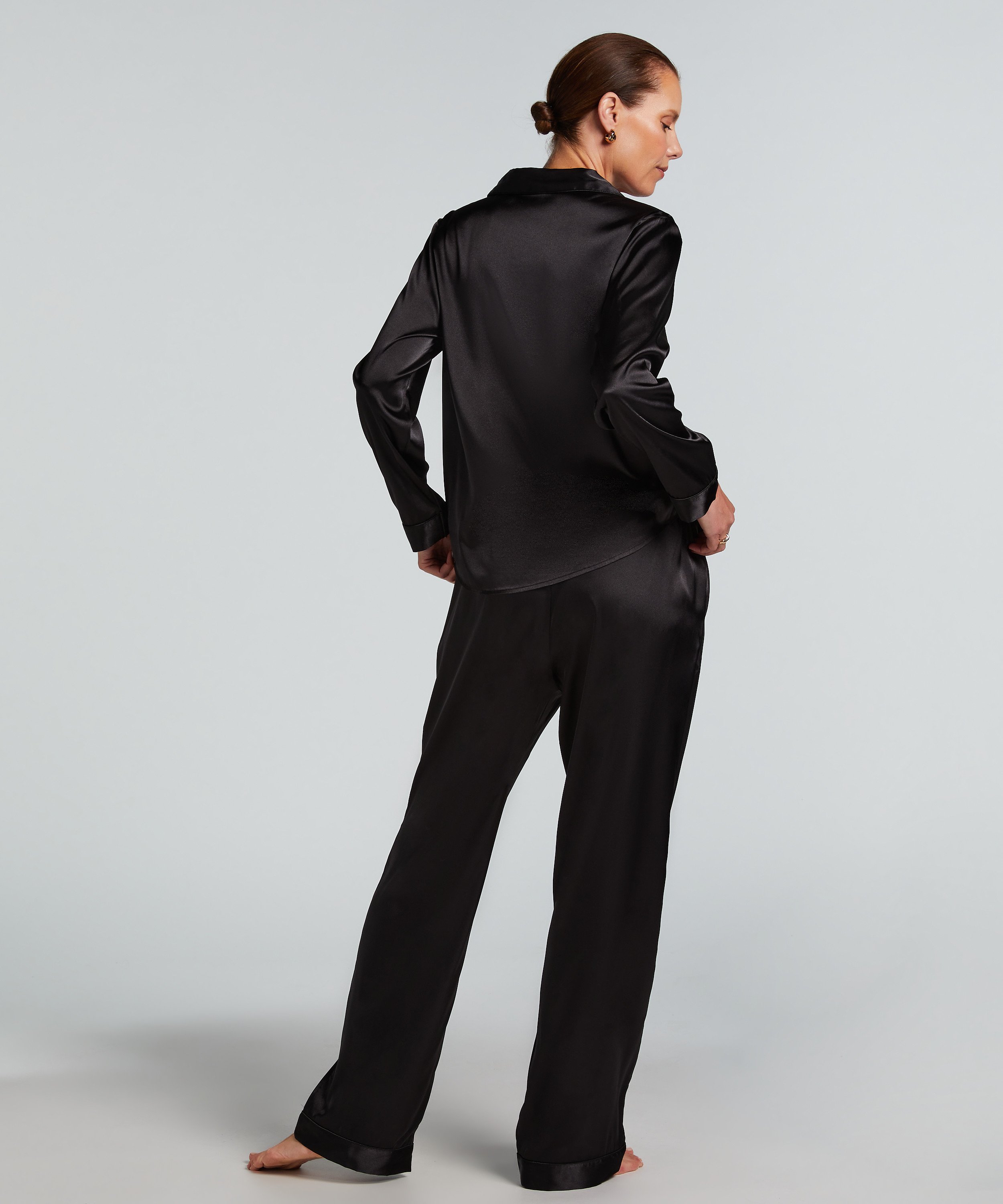 Langarmjacke Satin, Schwarz, main