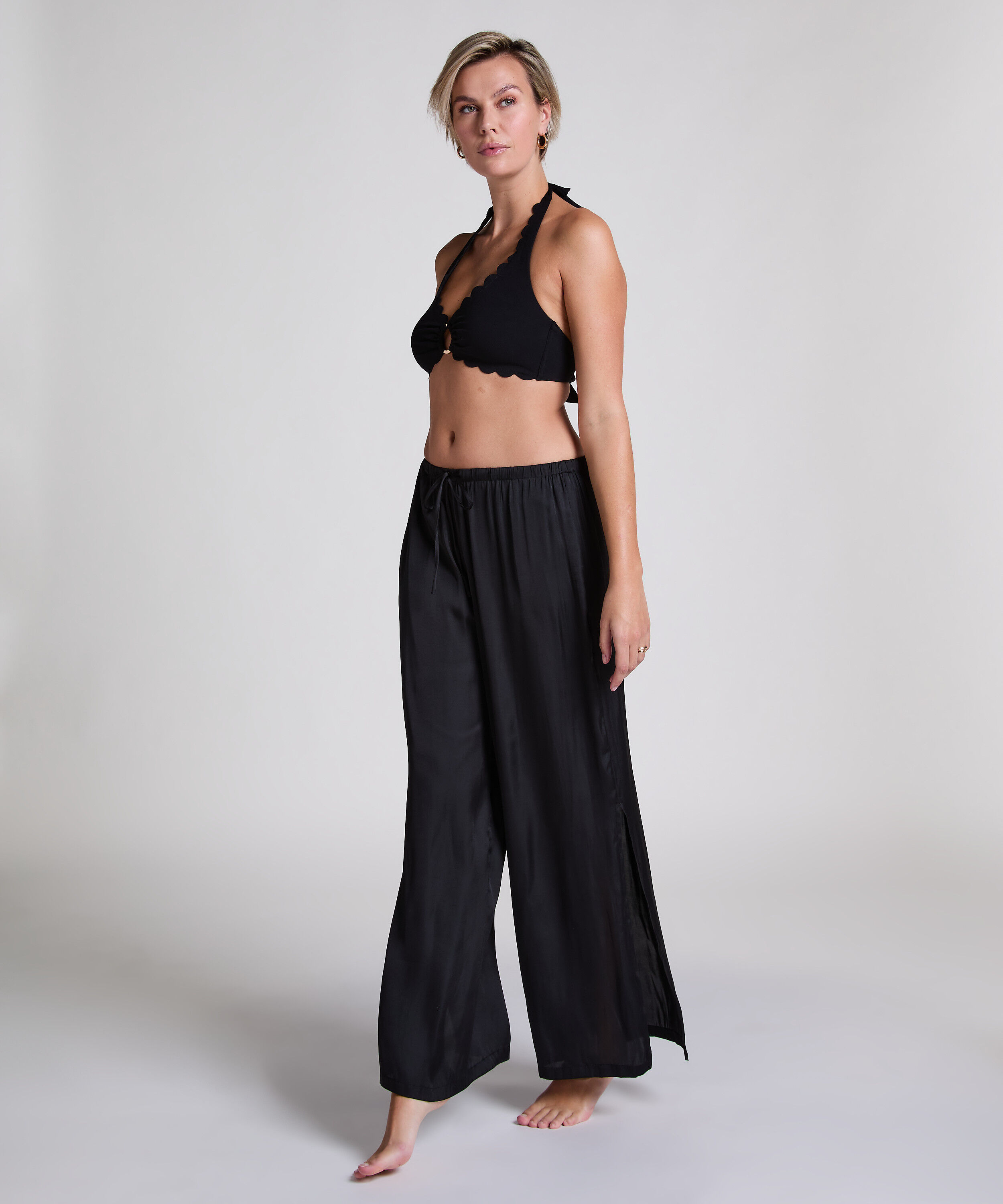 Satin-Strandhose