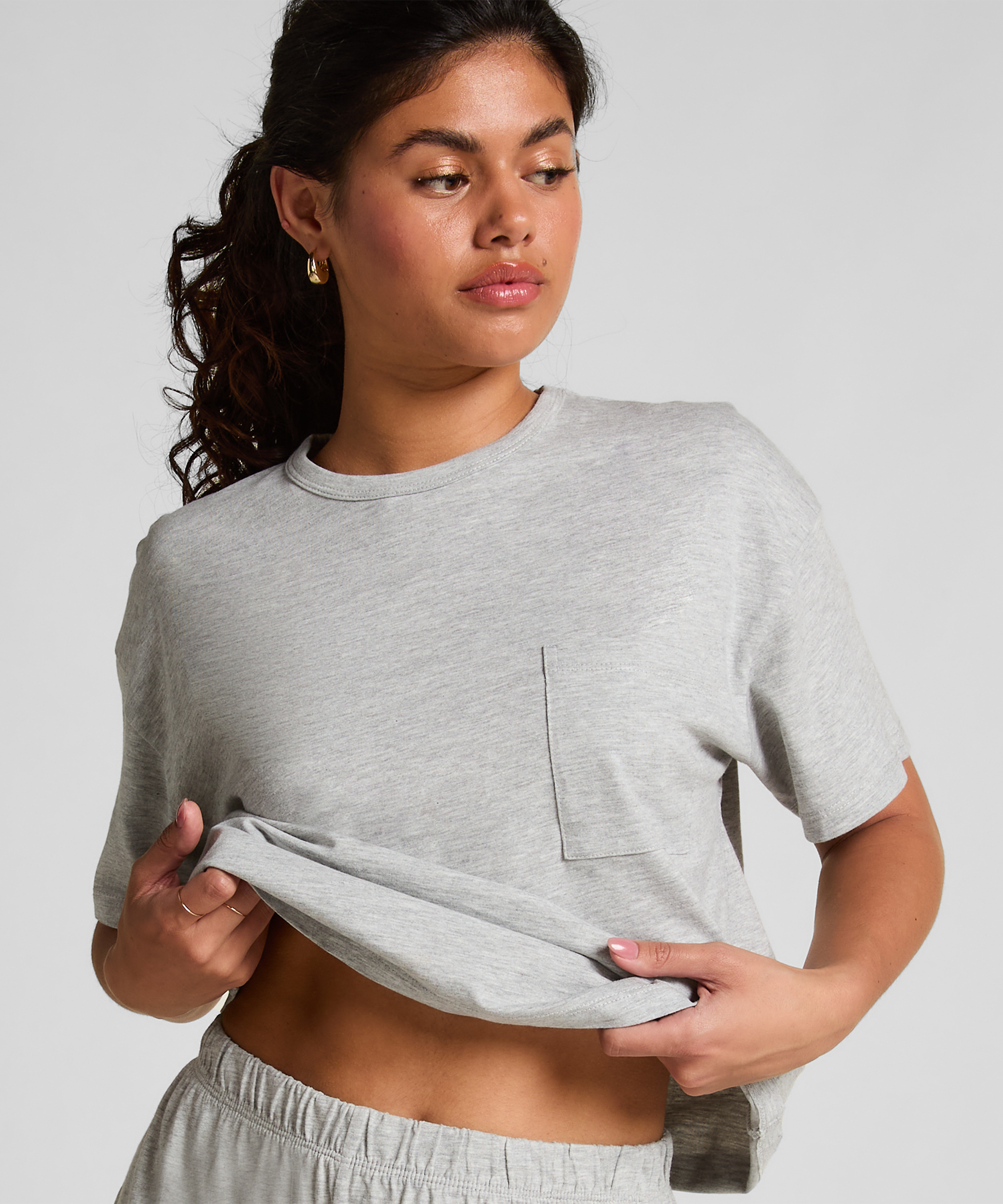 Pyjama set, Gris, main