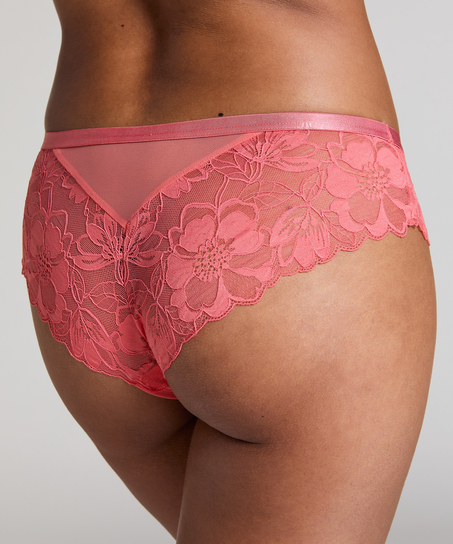 Brazilian Sophia, Rose