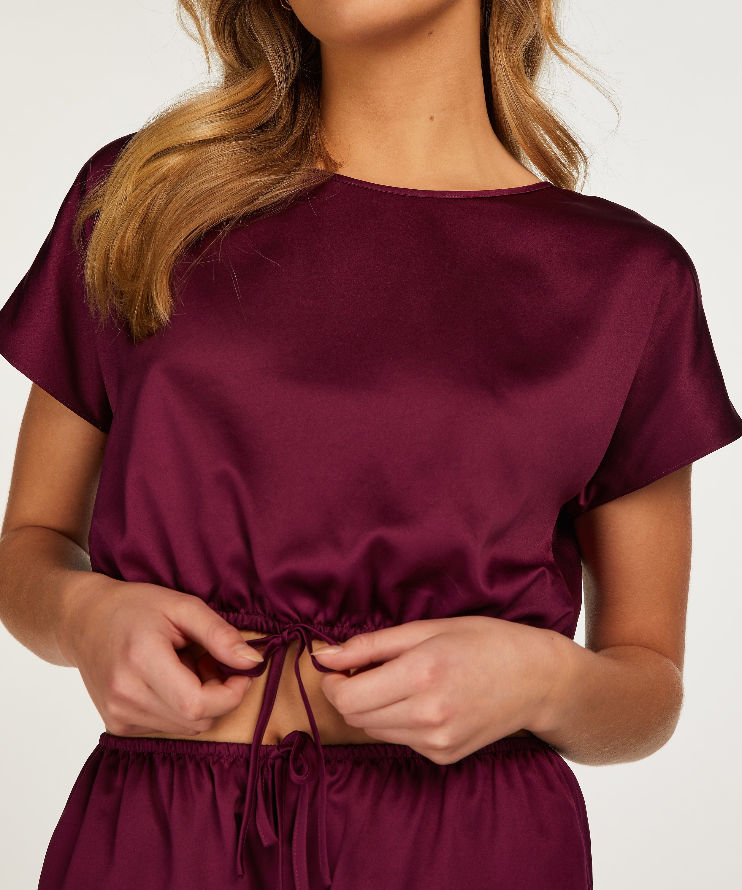 Top court en satin, Violet, main