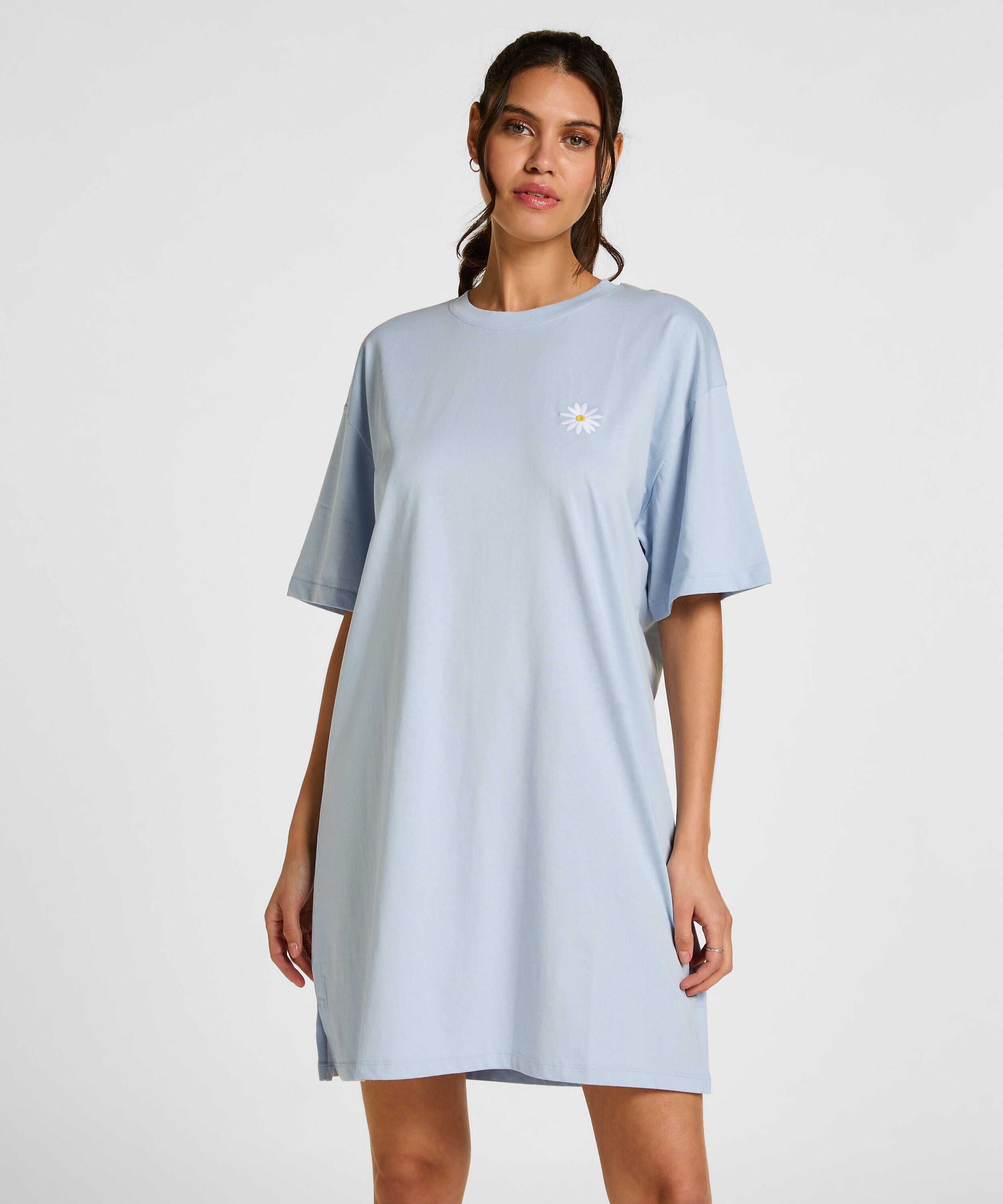 Chemise de nuit à col rond