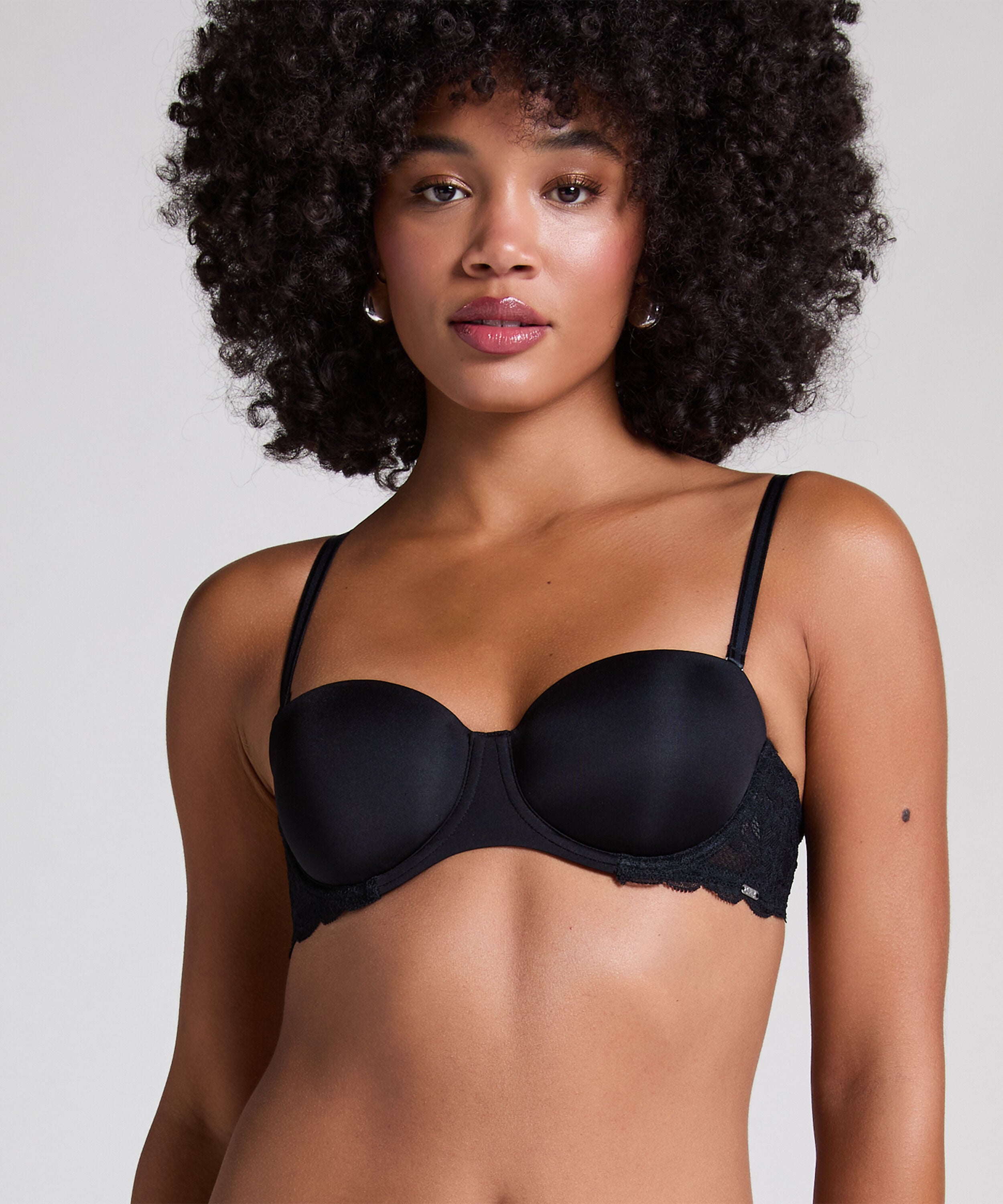Soutien-gorge à armatures préformé sans bretelles Angie, Noir
