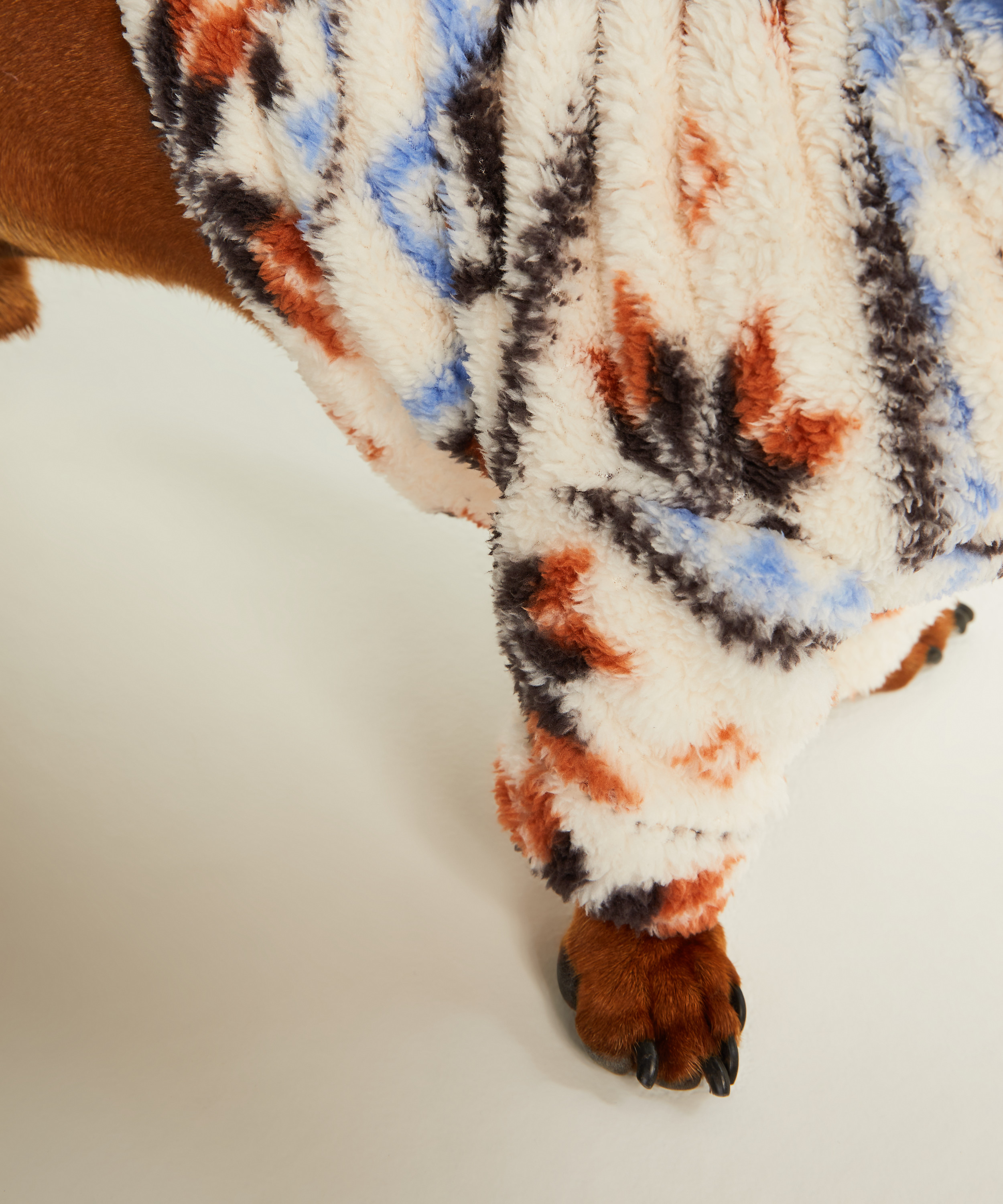 Chiens de grenouill&egrave;re, Blanc, main