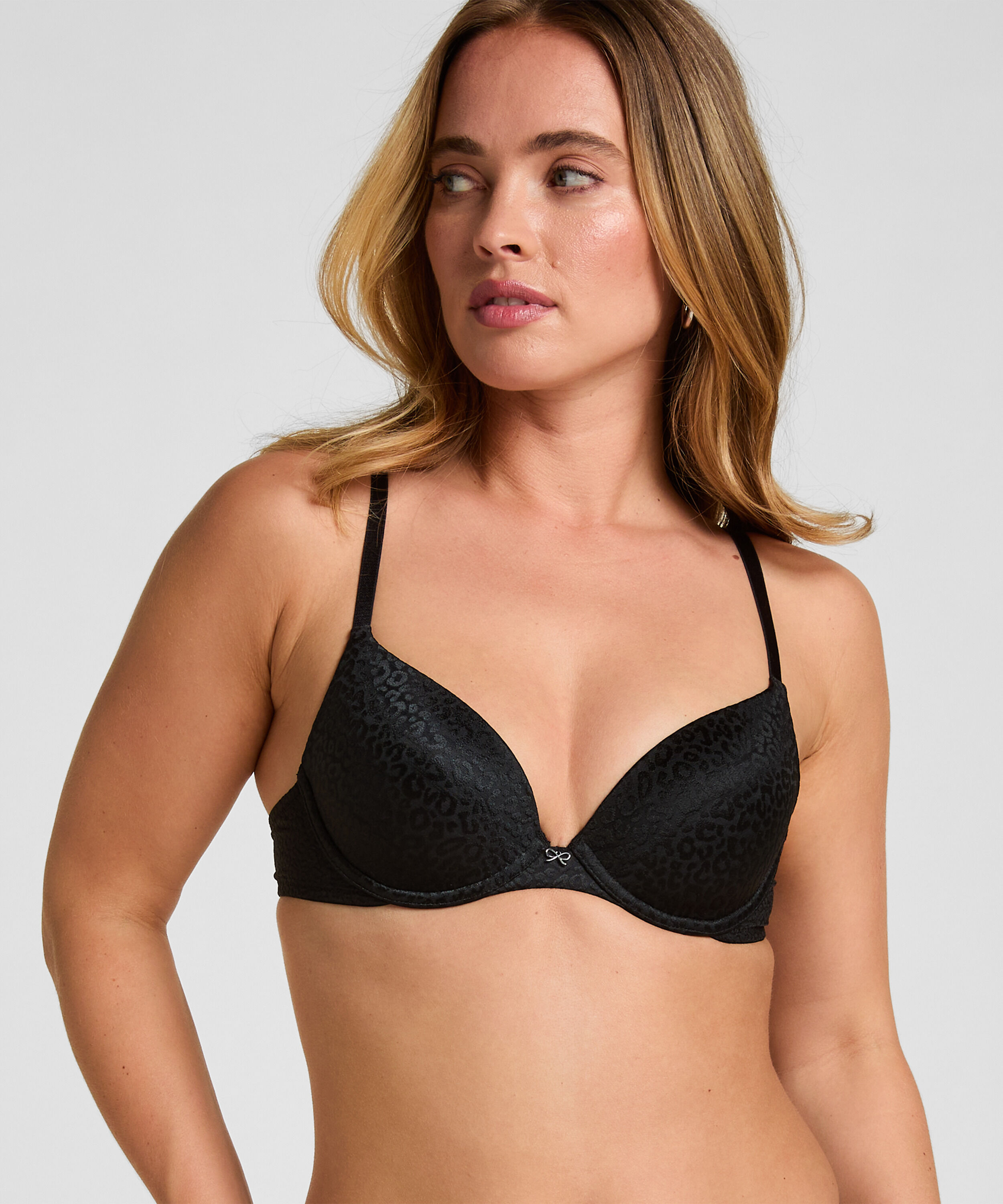 Soutien-gorge à armatures rembourré Jackie, Noir