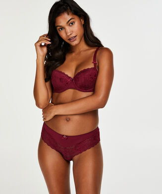 Brazilian Maya, Lila