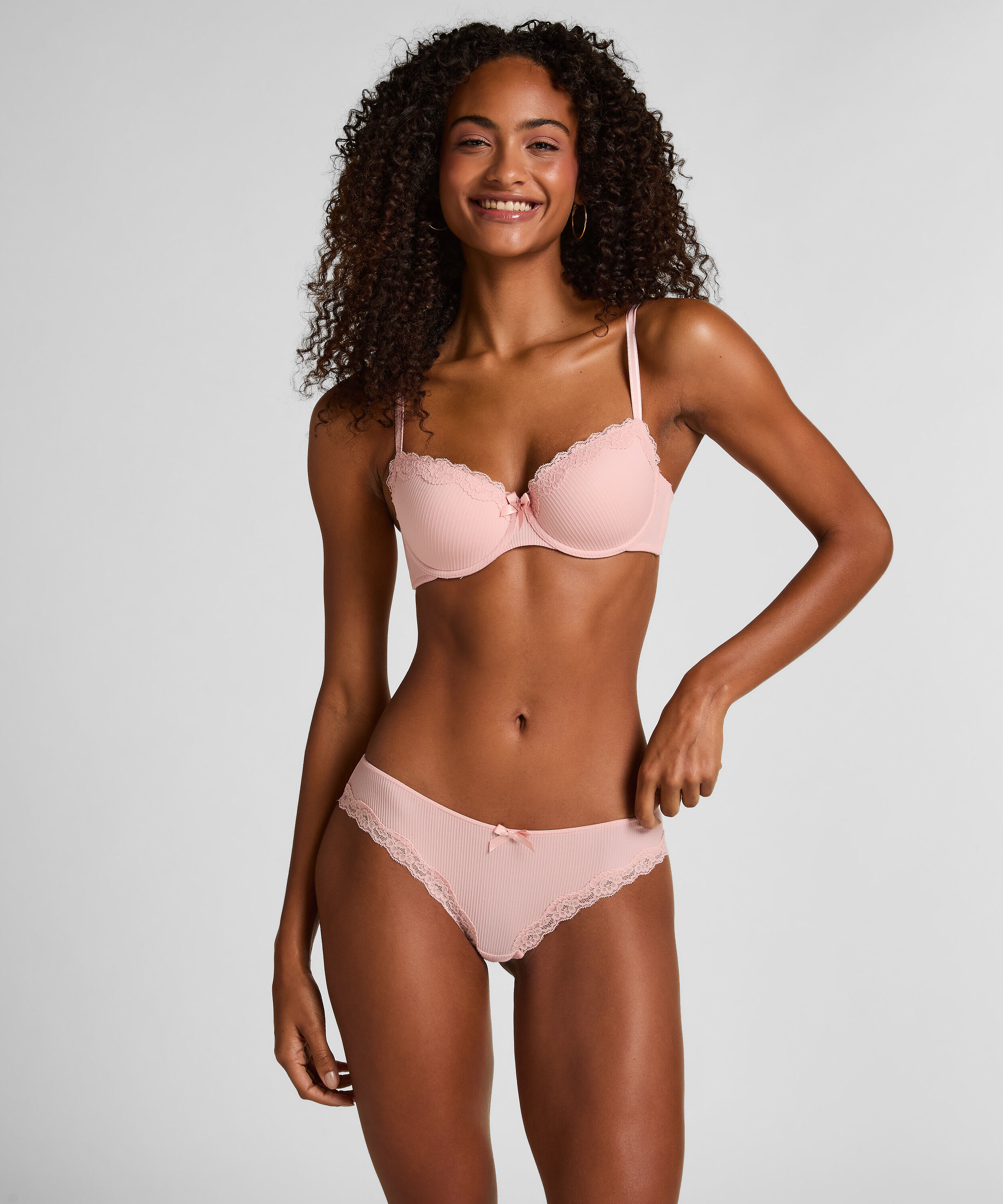 Slip brésilien Lola