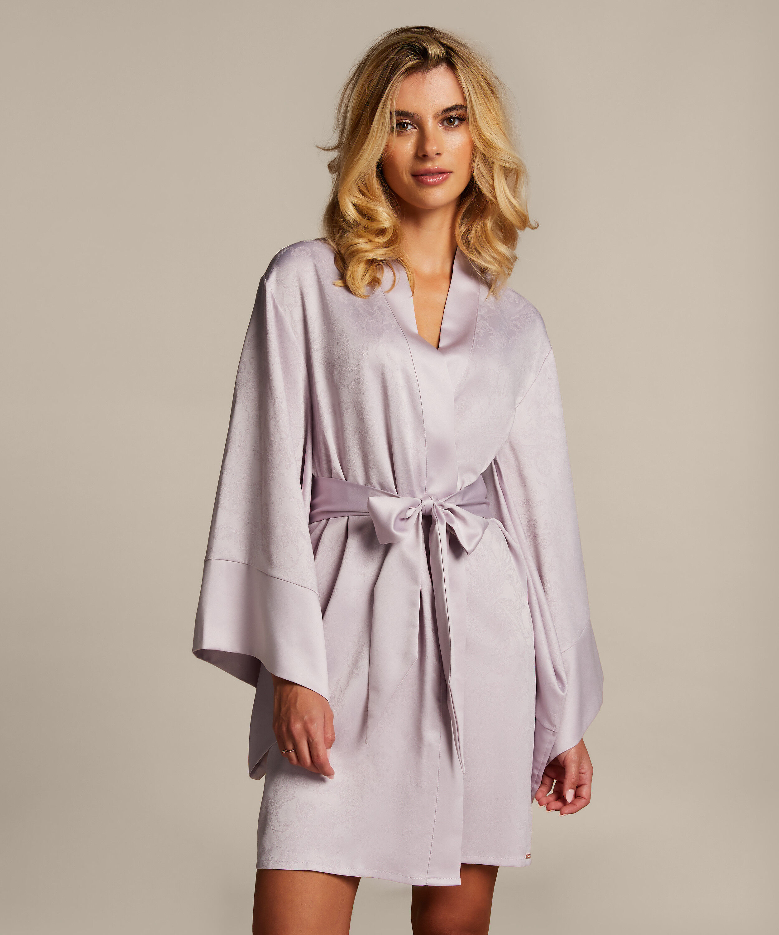 Kimono Sea Treasures, Lila