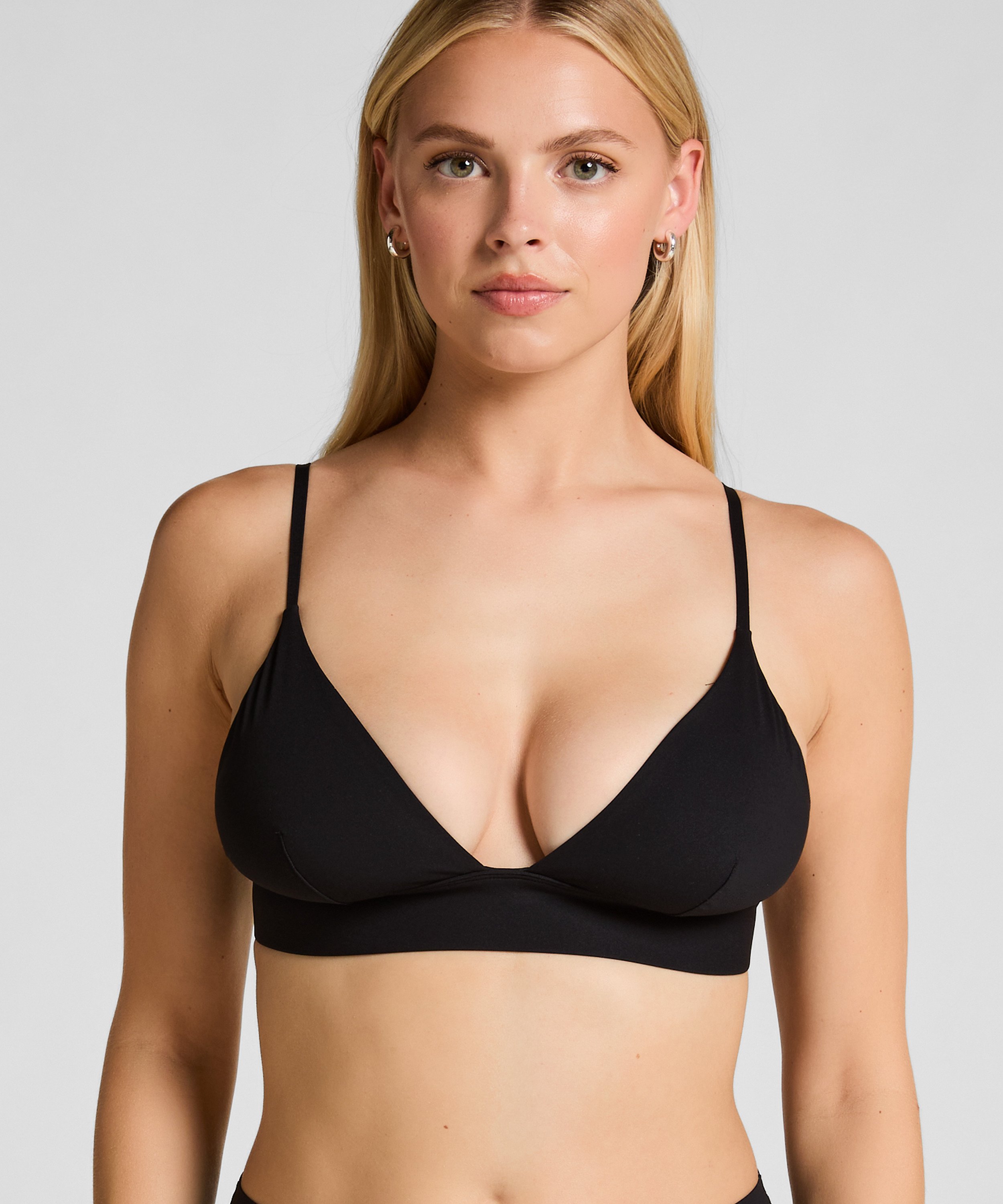 Triangel Bralette Smooth, Schwarz, main