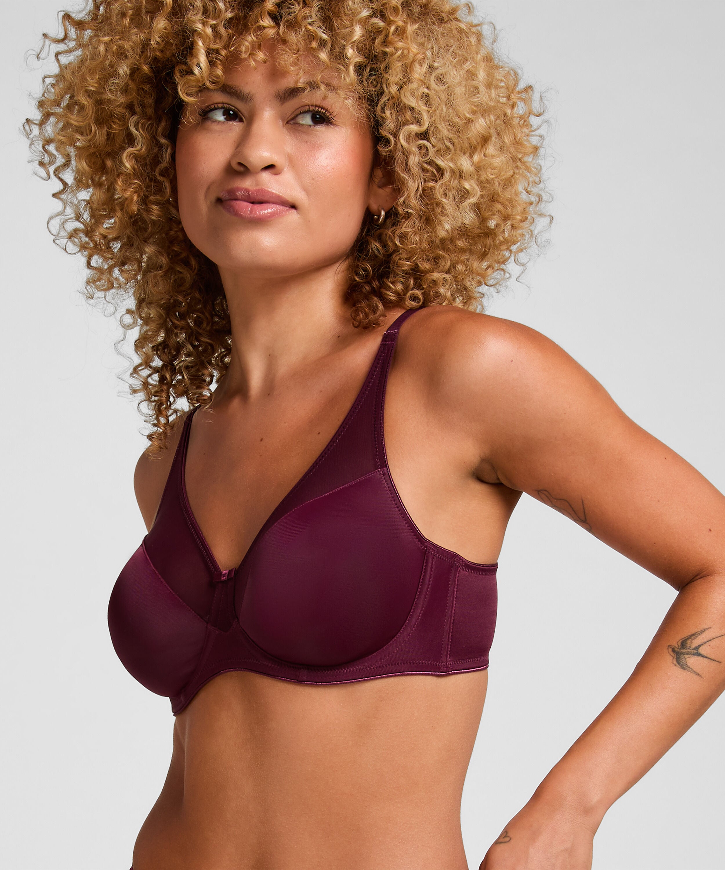 Soutien-gorge à armatures non-préformé minimiseur Nina