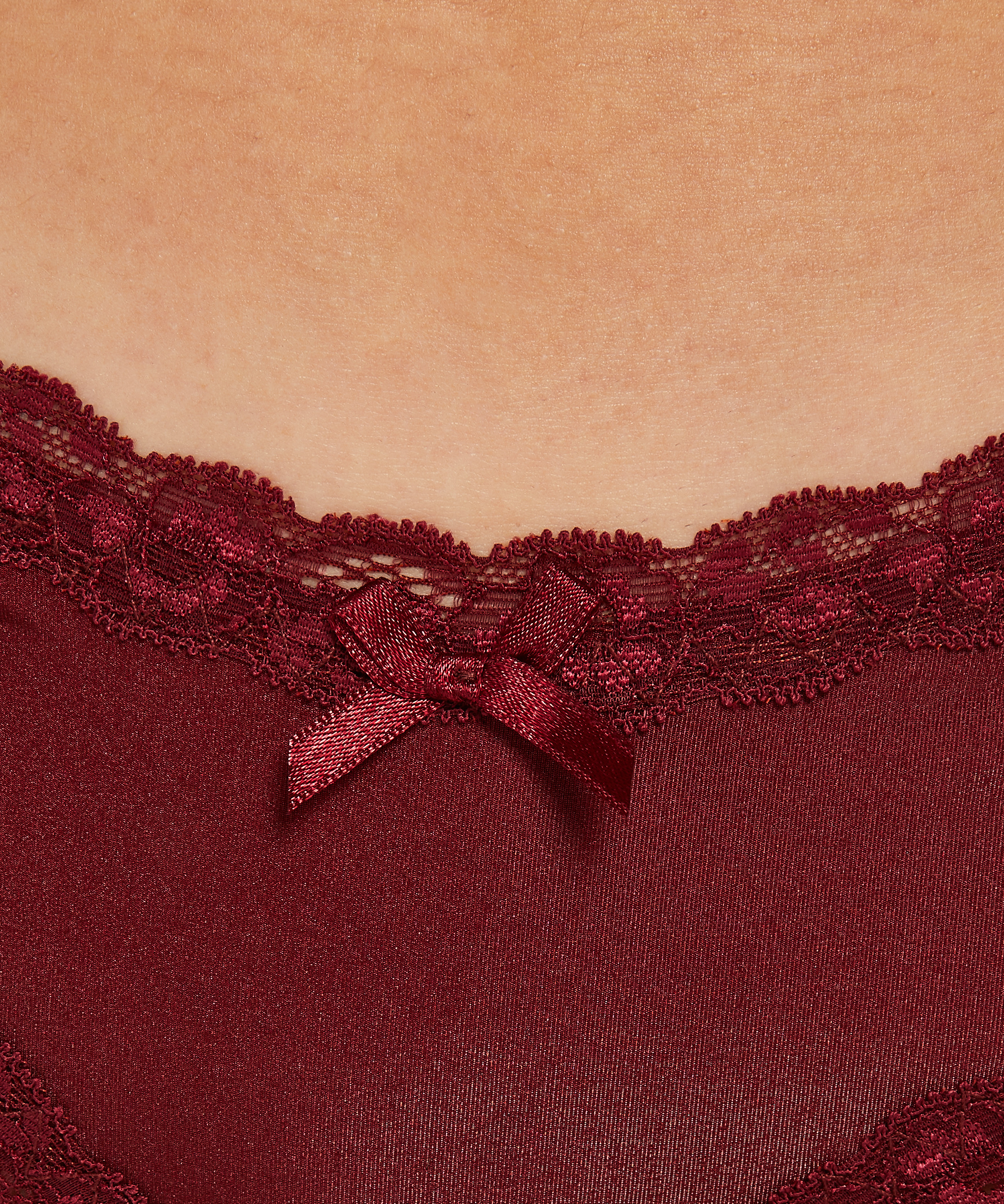 V-Shape-Brazilian Mikrofaser, Rot, main