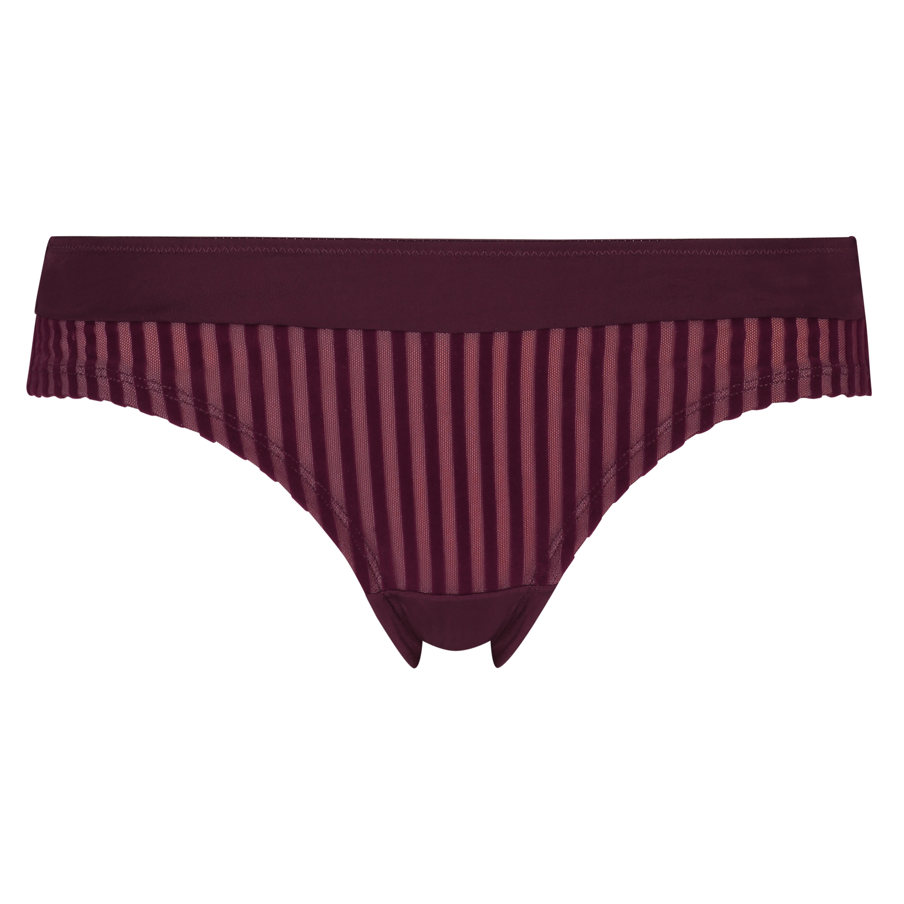 Brazilian Pia, Rot, main