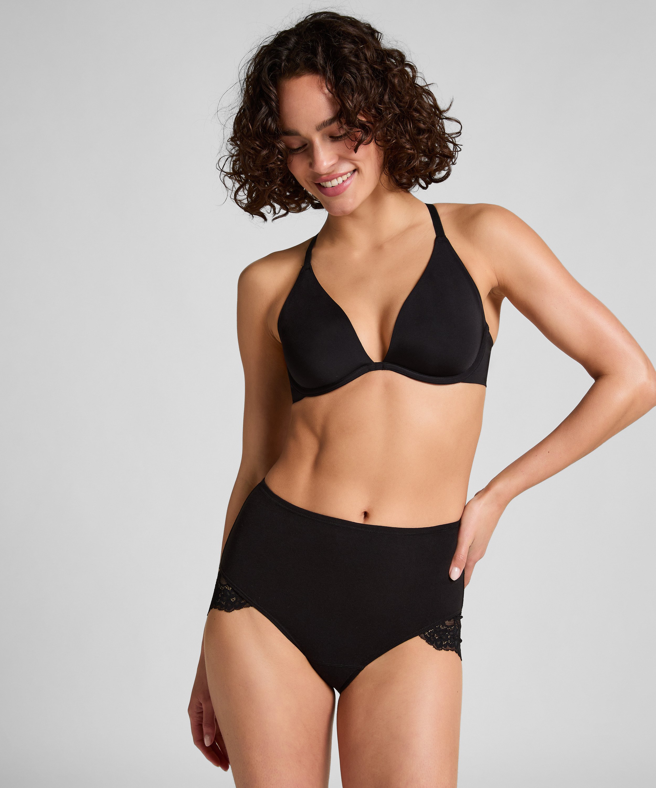 Combinaison en dentelle longueur maxi, Noir, main