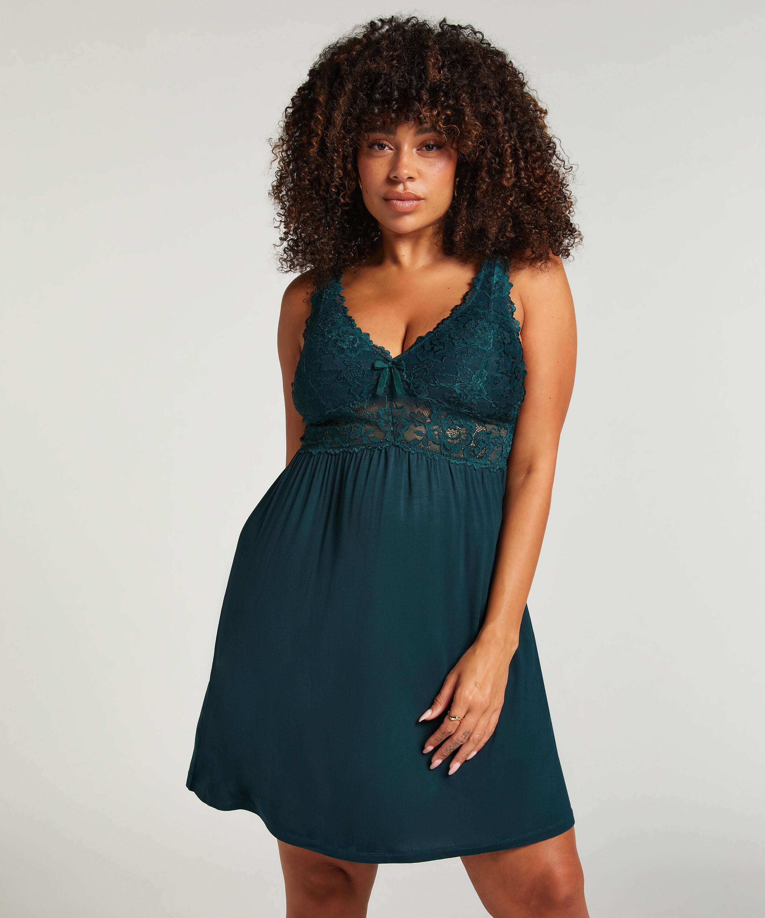 Nuisette Nora dentelle, Vert