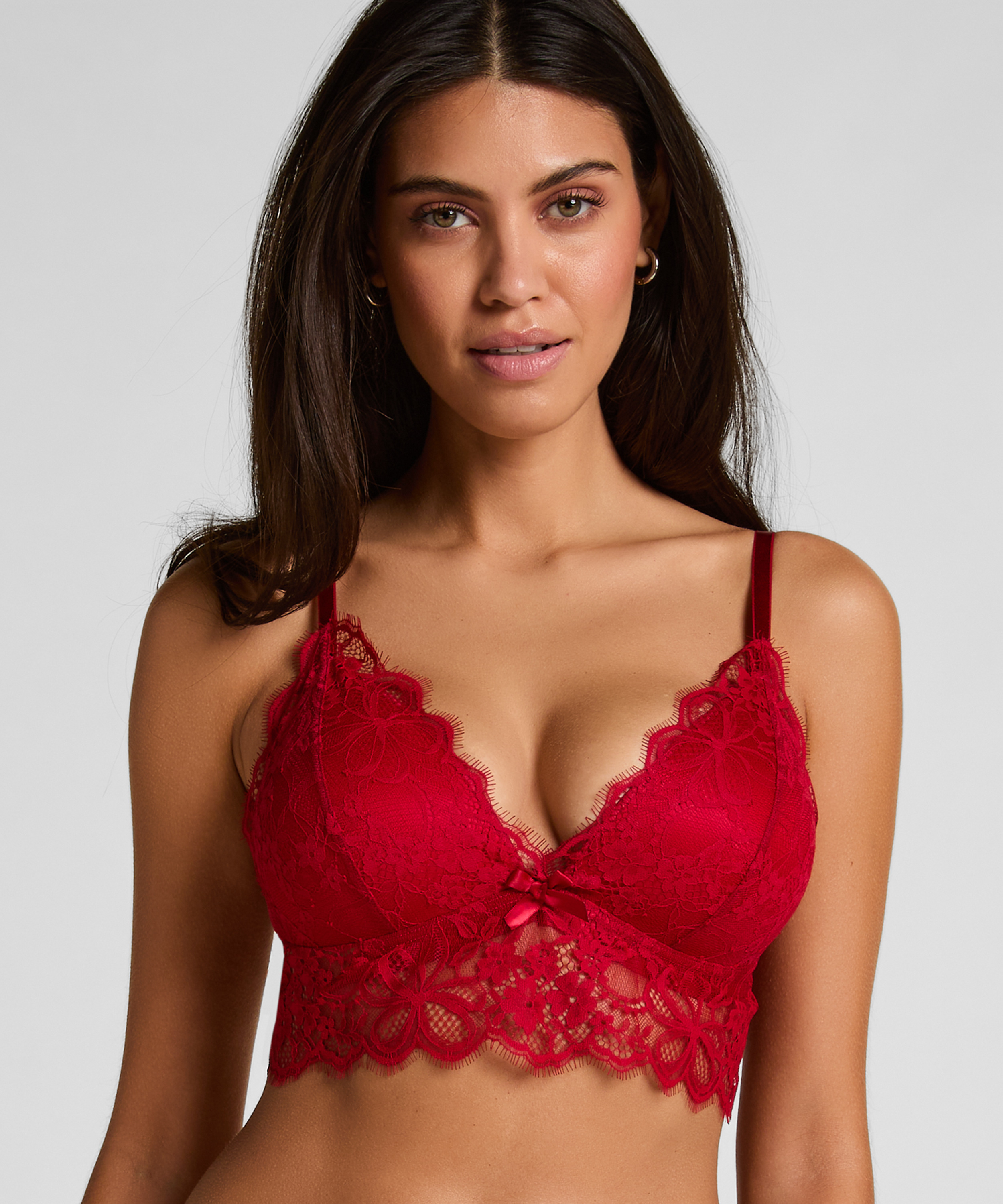 Brassi&egrave;re triangle Marianna, Rouge, main