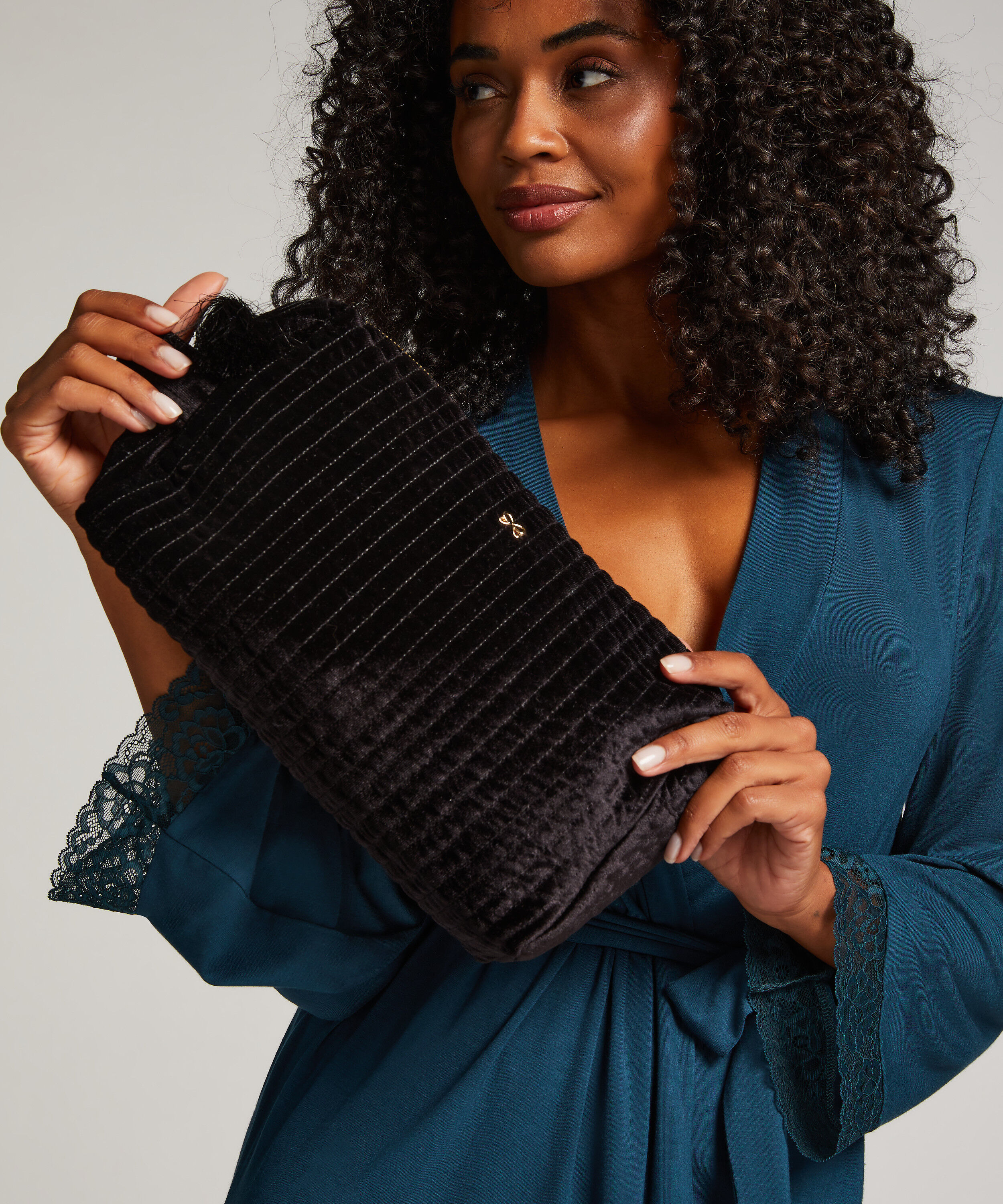 Schminkt&auml;schchen, Schwarz