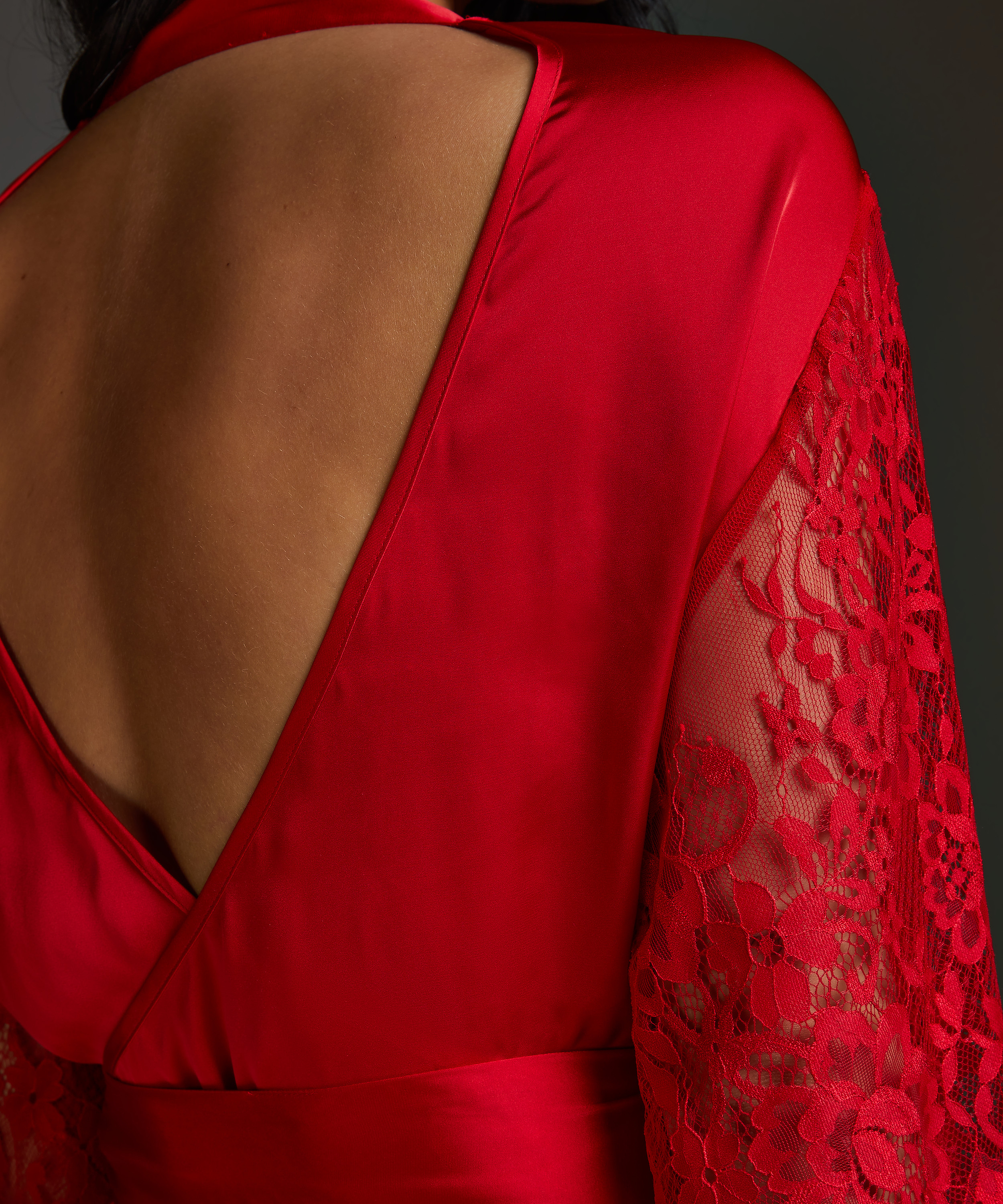 Kimono Jennifer, Rot, main