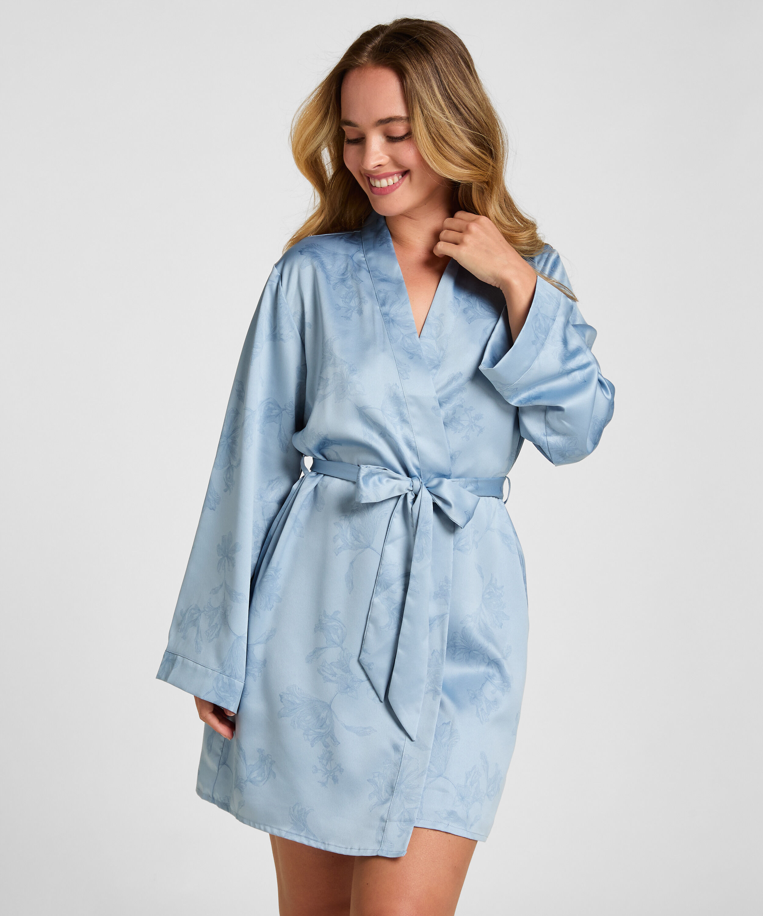 Kimono Imprimé Floral, Bleu Kimono Imprimé Floral, Bleu