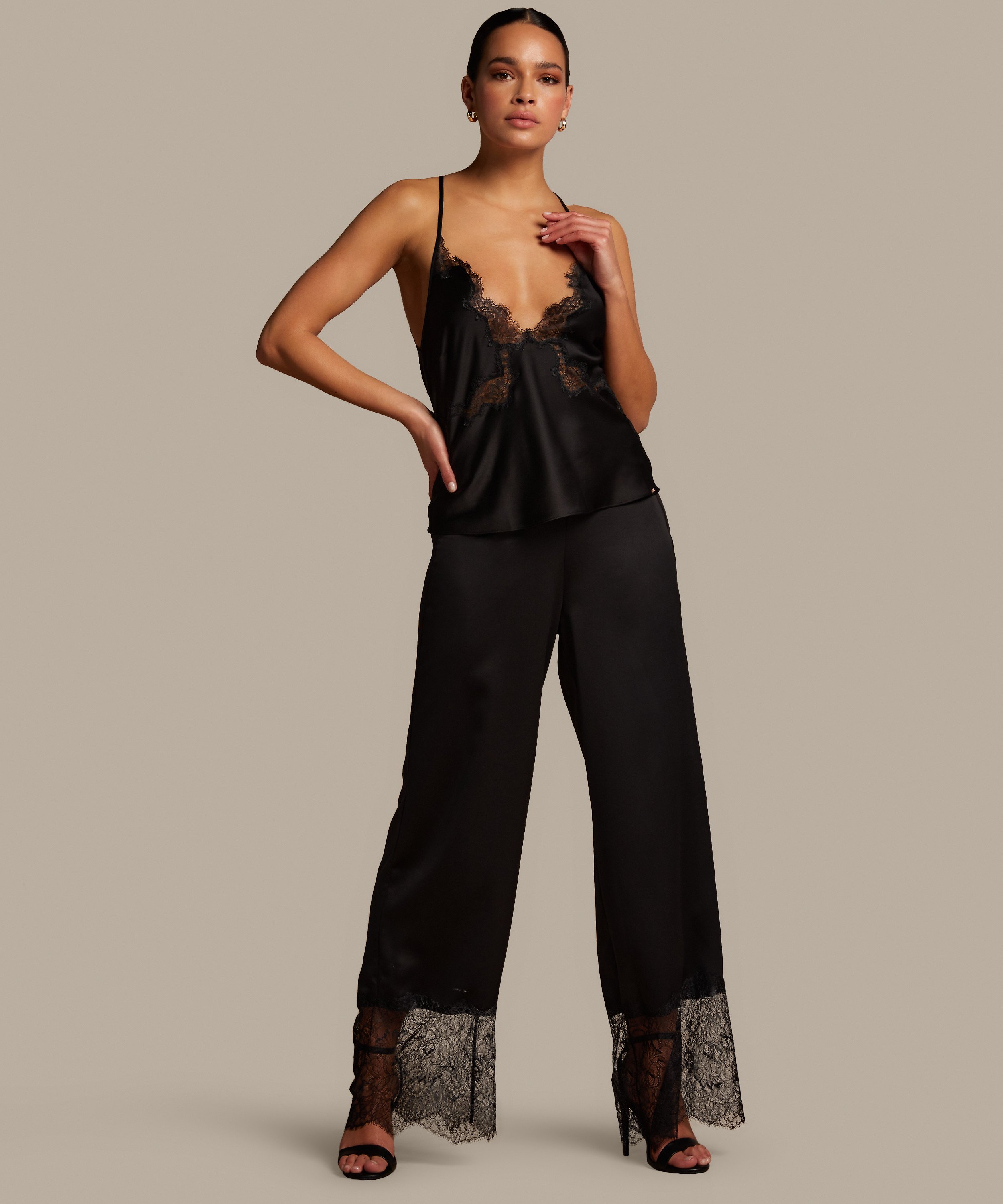 Débardeur en dentelle Sophia, Noir, main