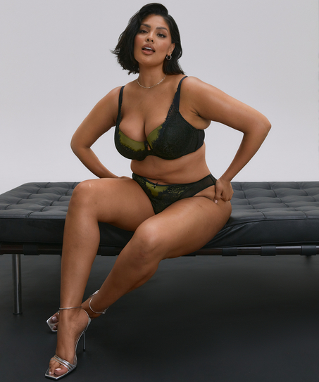 Brazilian Mirabella, Schwarz