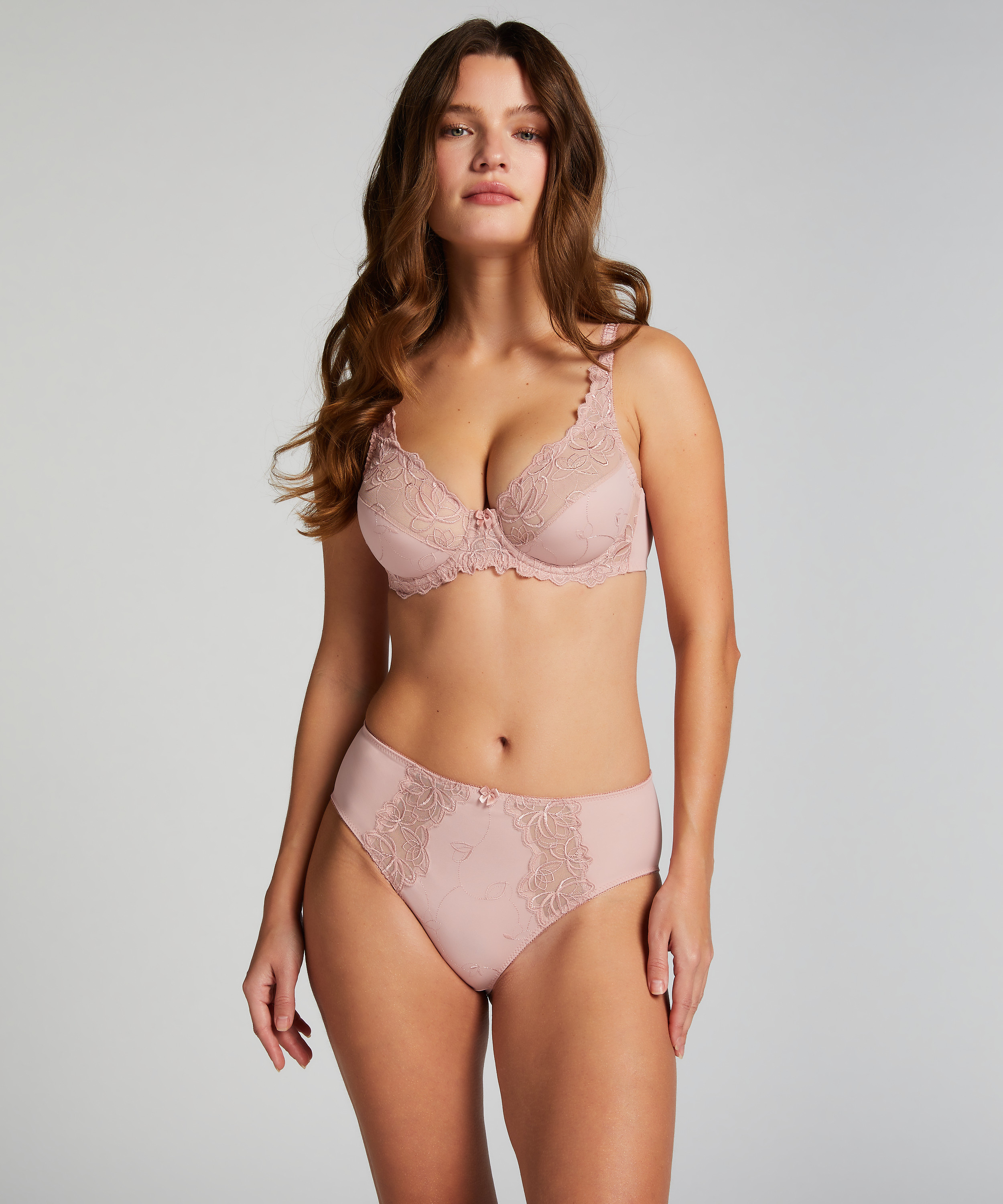 Soutien-gorge à armatures non-préformé Diva, Rose, main