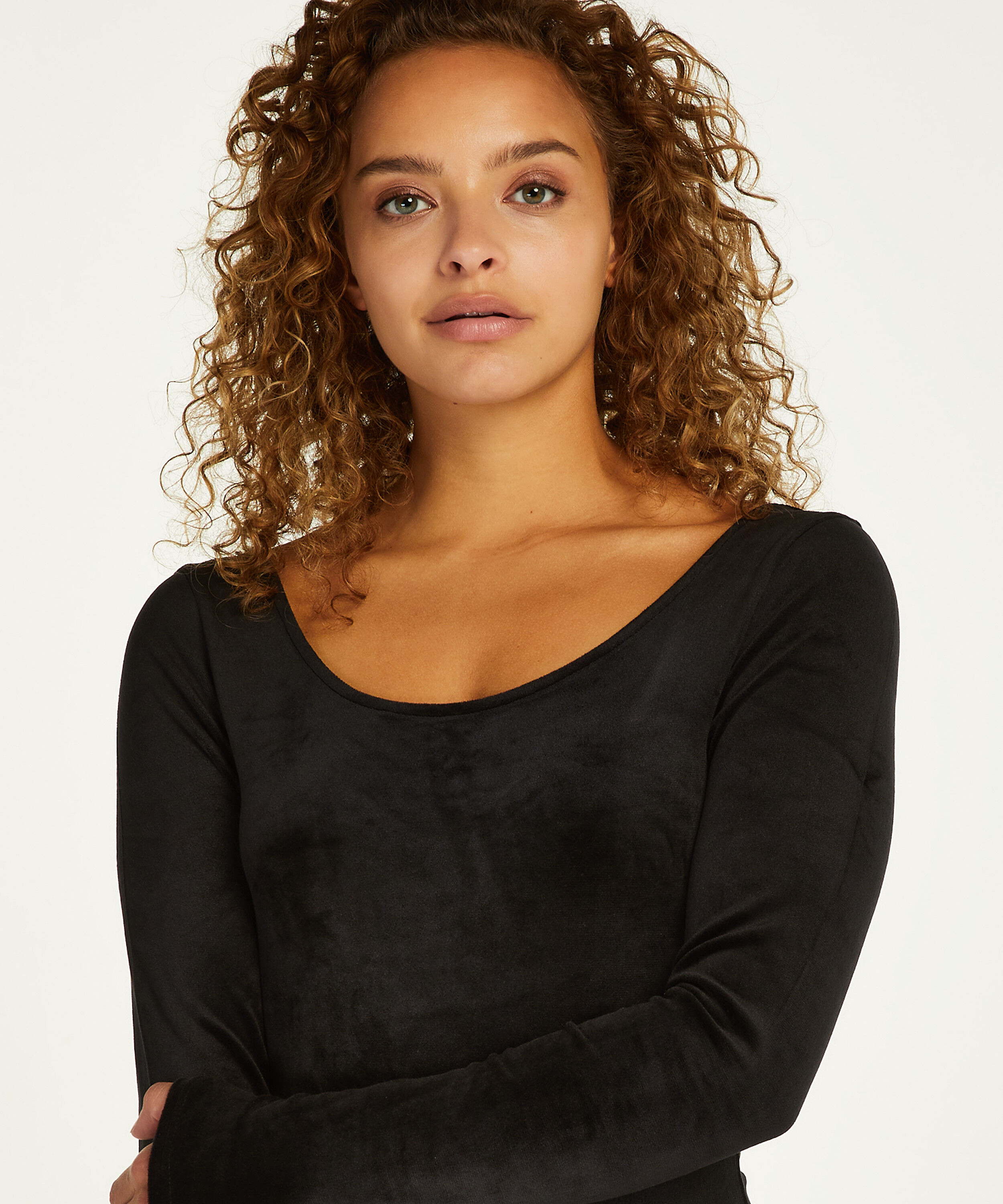 Lang&auml;rmeliger Body Velours, Schwarz