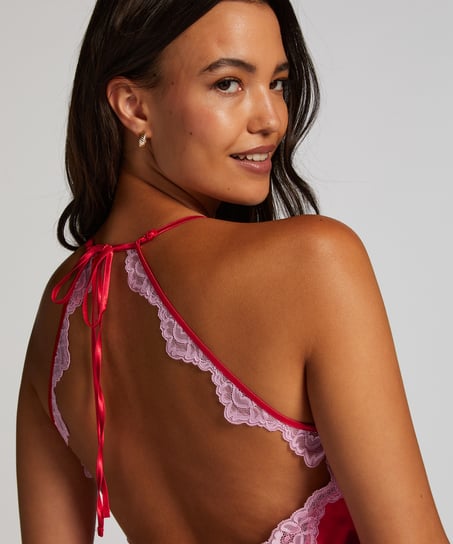 Nuisette en satin, Rouge